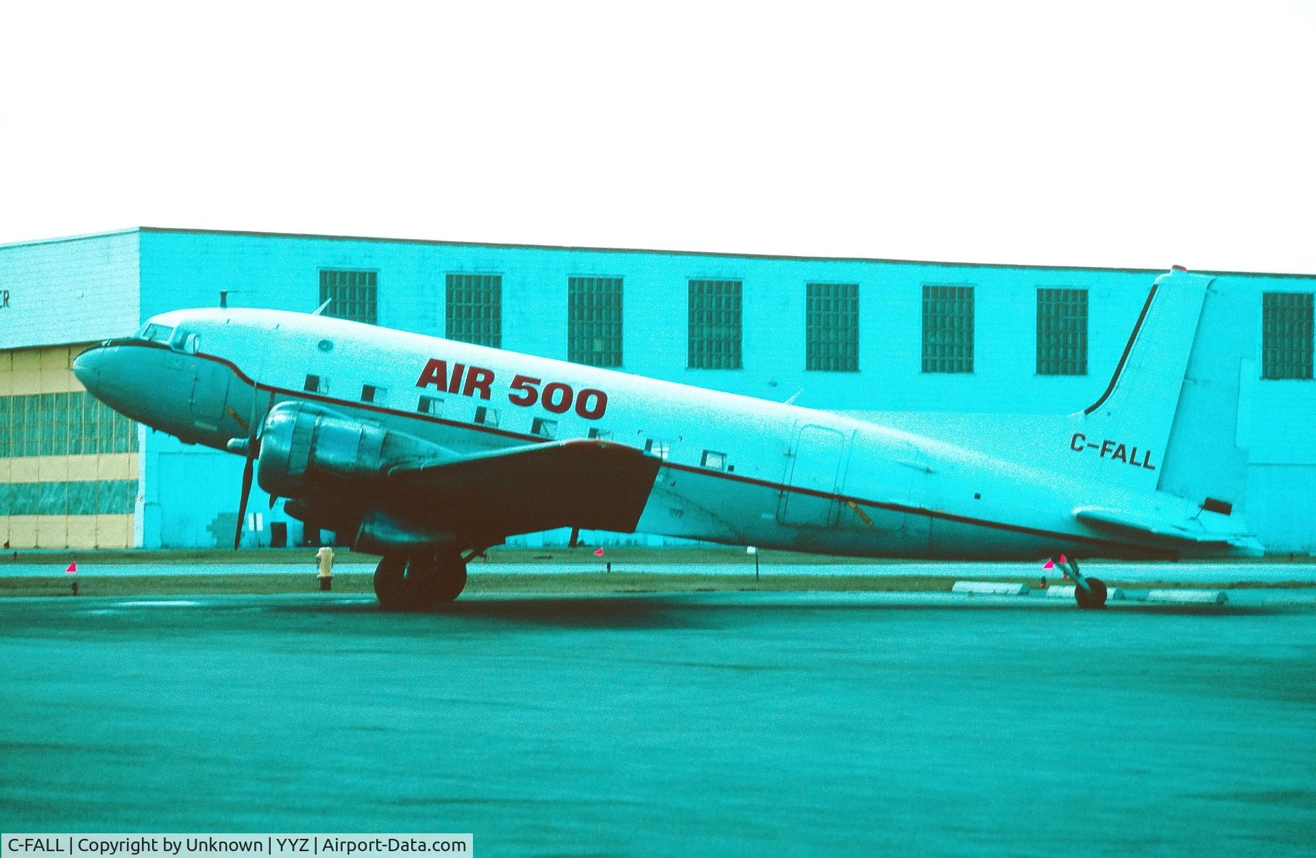 C-FALL, 1944 Douglas C-117D/Super DC-3 C/N 43385, Toronto