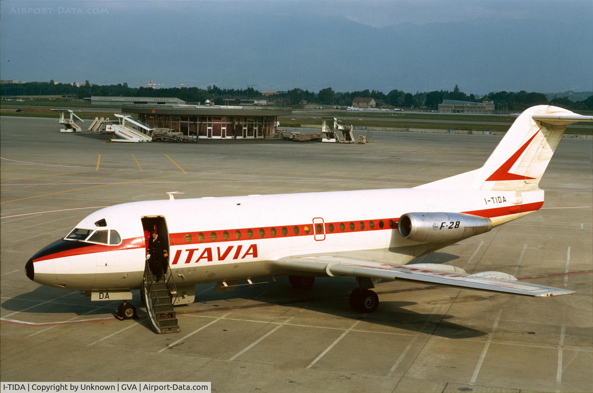 I-TIDA, 1969 Fokker F.28-1000 Fellowship C/N 11014, Geneva 7.1972