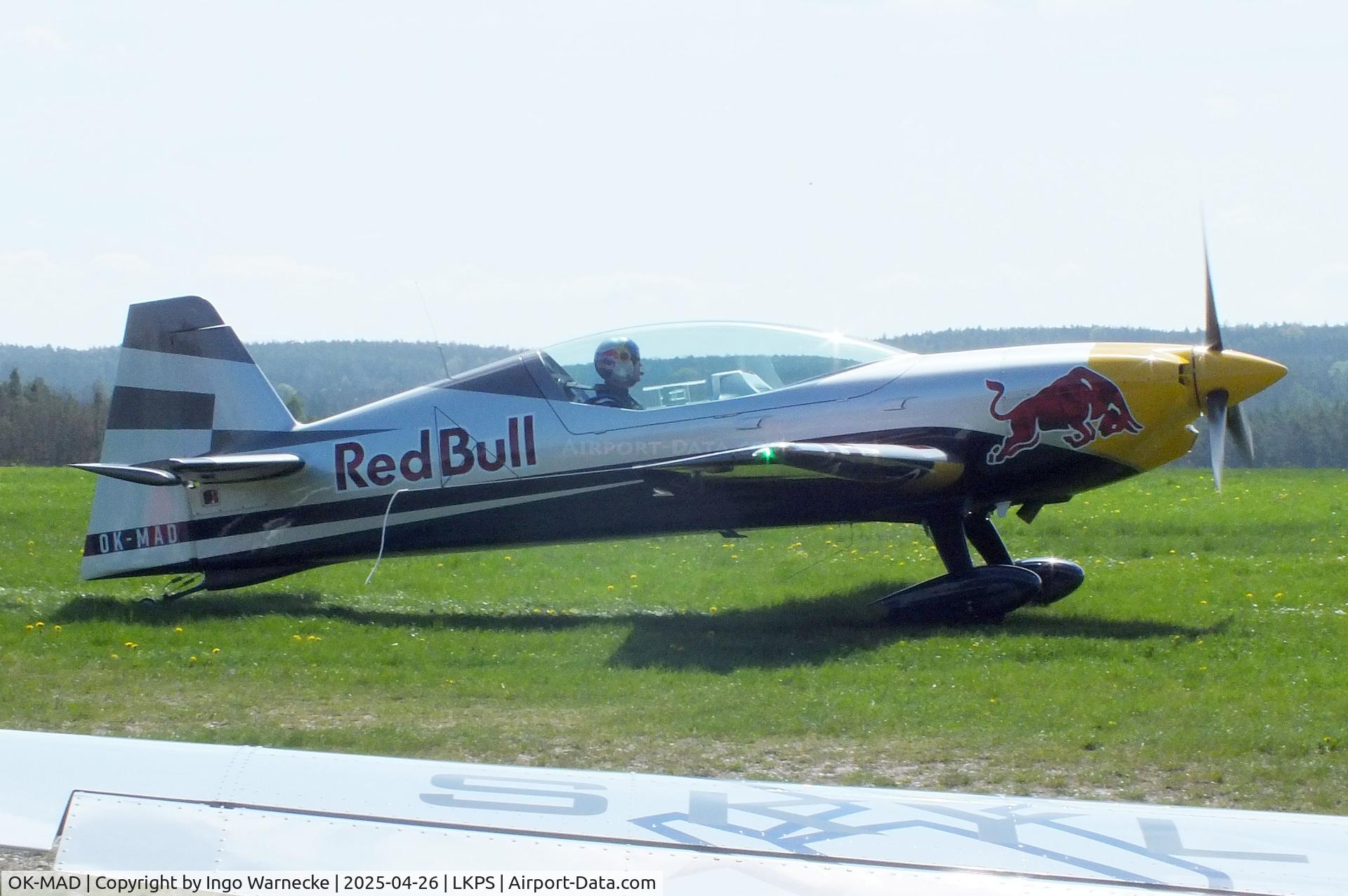 OK-MAD, Extra NG C/N NG015, Extra NG at the 2025 Plasy Den ve vzduchu airshow