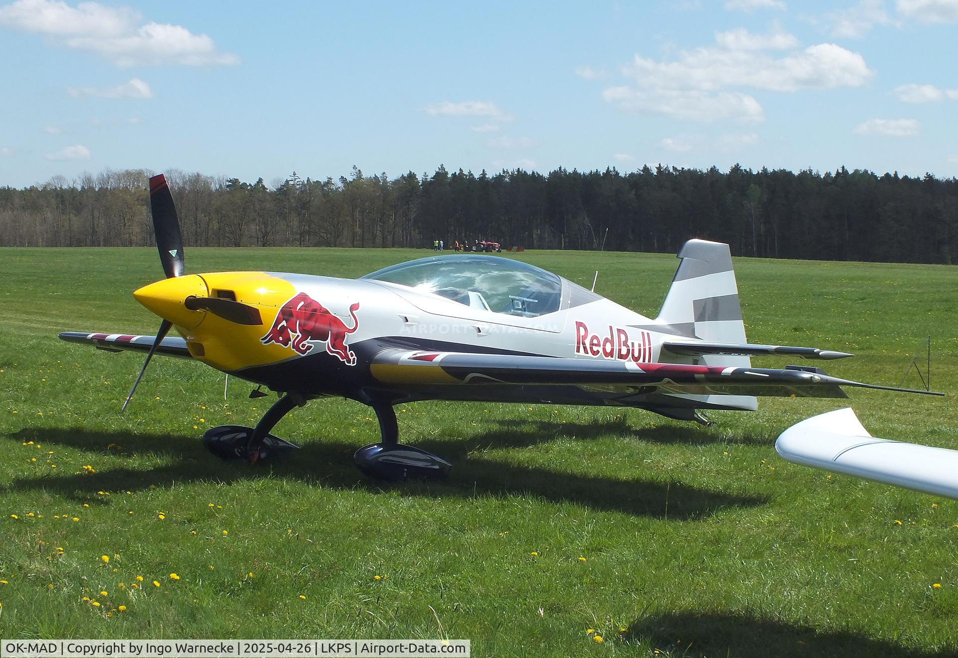 OK-MAD, Extra NG C/N NG015, Extra NG at the 2025 Plasy Den ve vzduchu airshow