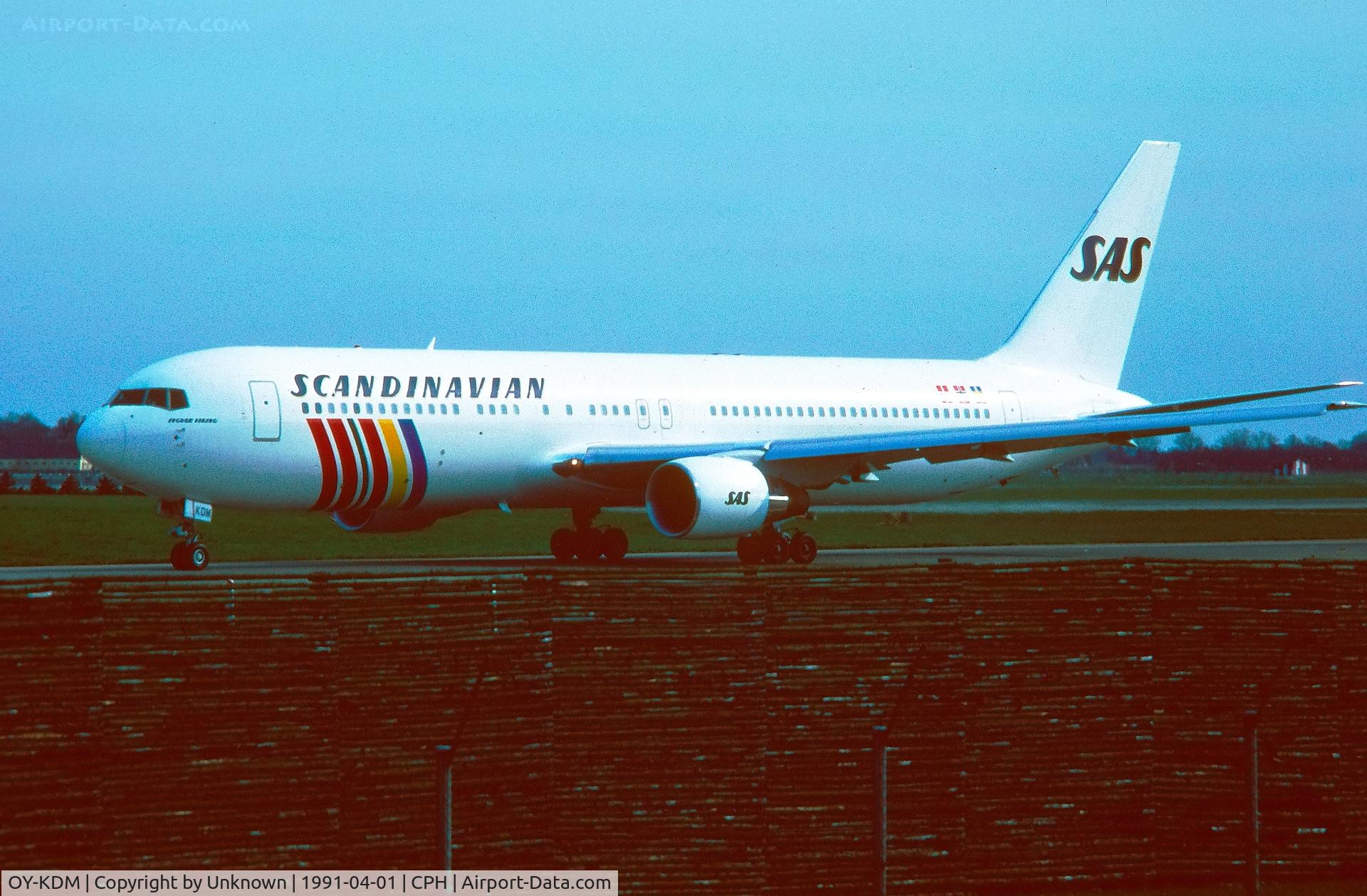 OY-KDM, 1991 Boeing 767-383/ER C/N 25088, Copenhagen 4.1991