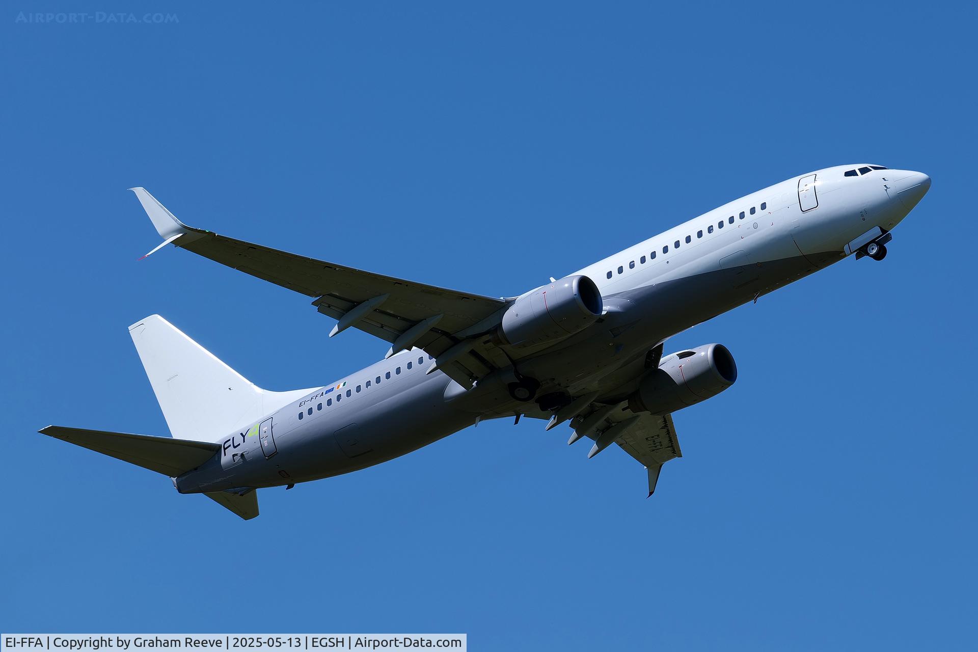 EI-FFA, 2011 Boeing 737-8K5 C/N 38097, Departing from Norwich.