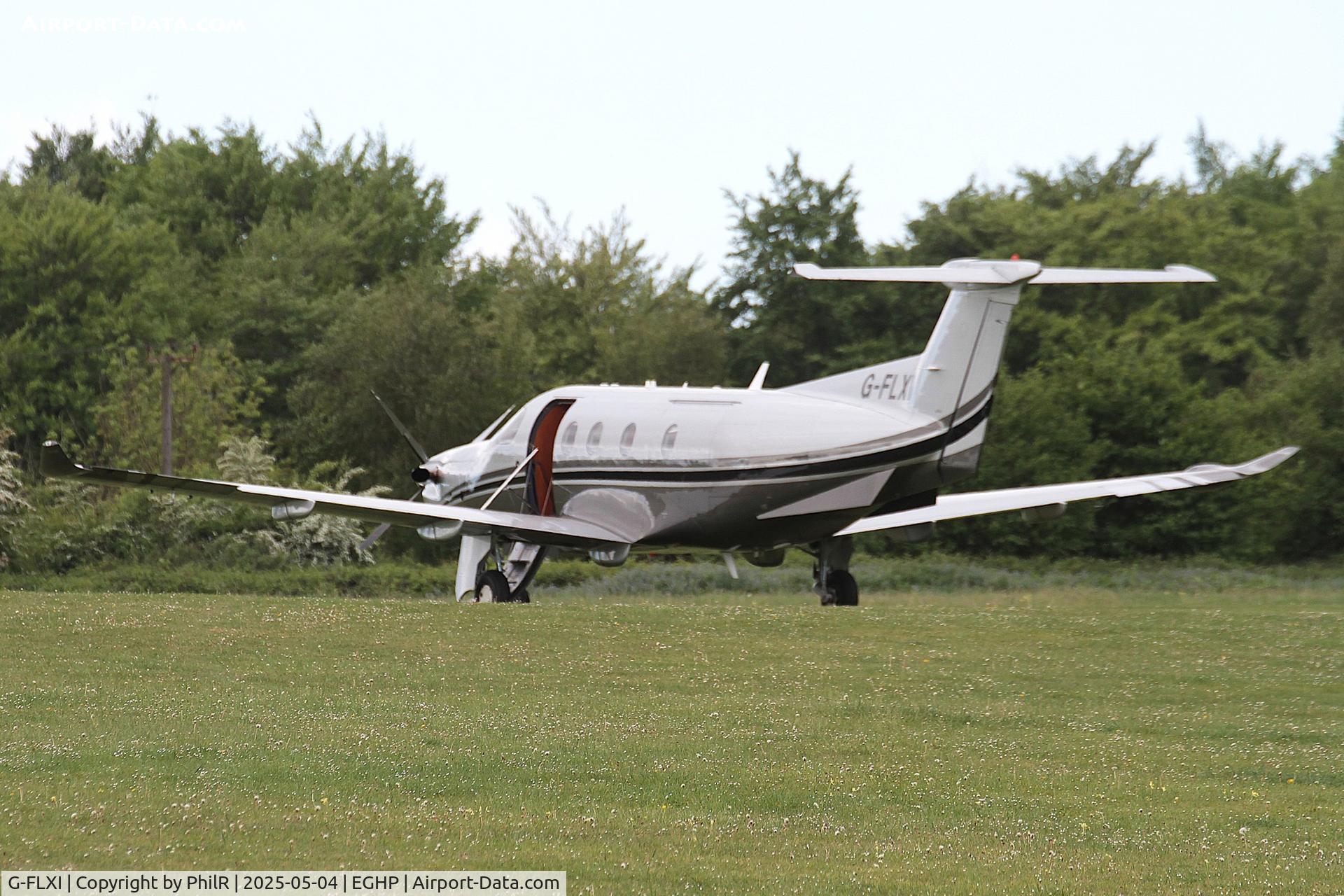 G-FLXI, 2011 Pilatus PC-12/47E C/N 1275, G-FLXI 2011 Pilatus PC-12/47E Popham Microlight Fly In 