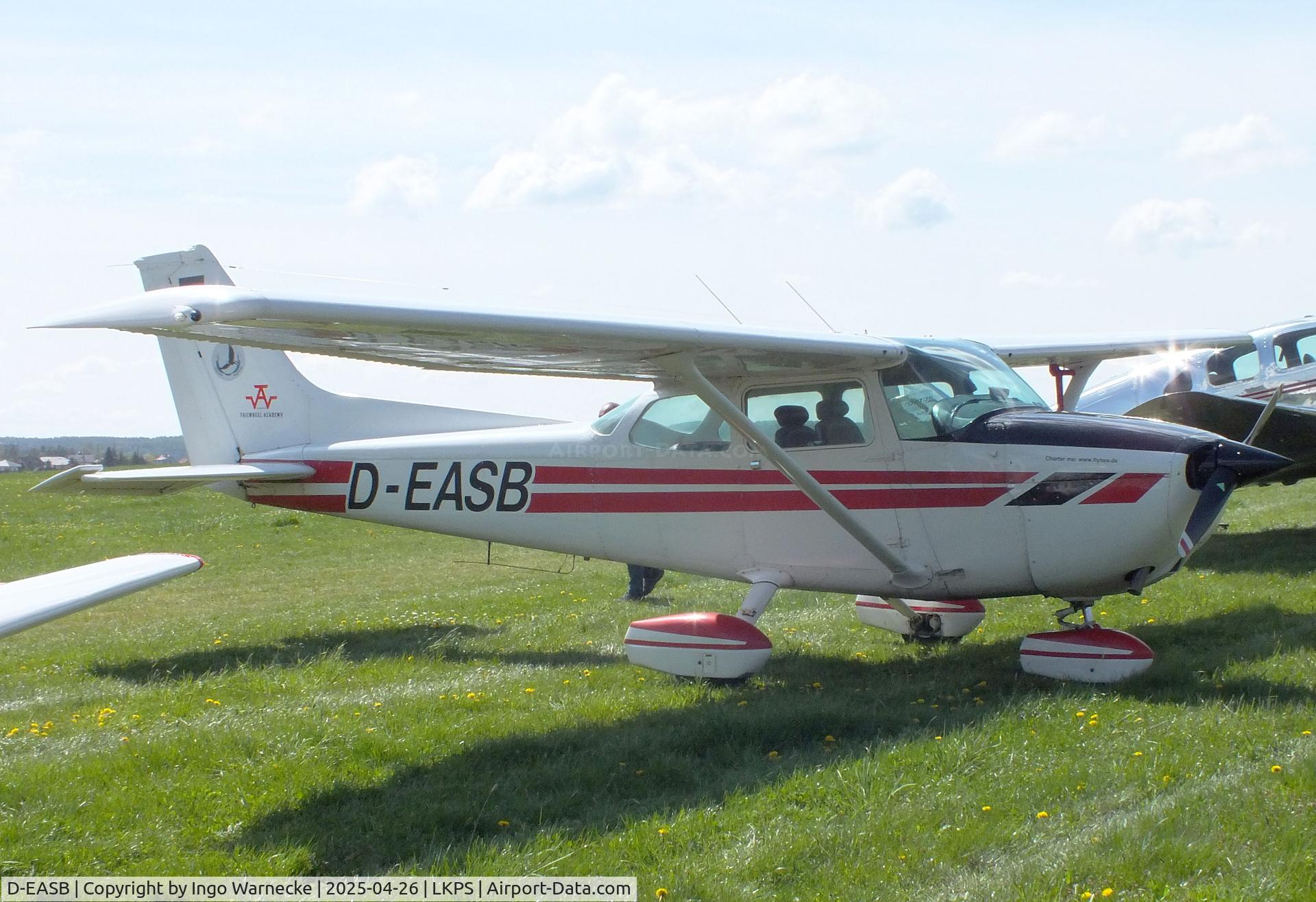 D-EASB, Cessna 172N C/N 17272535, Cessna 172N at the 2025 Plasy Den ve vzduchu airshow