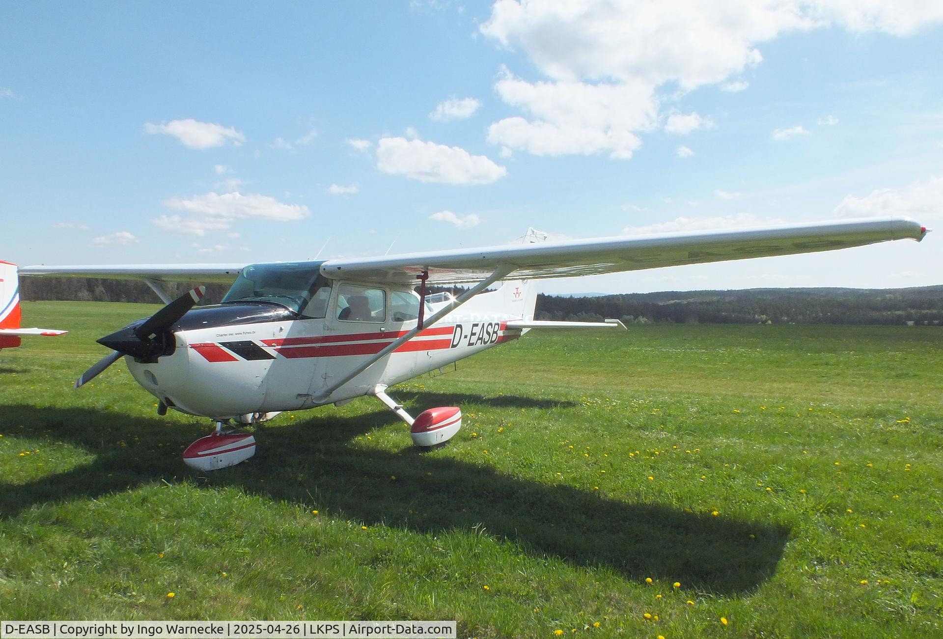D-EASB, Cessna 172N C/N 17272535, Cessna 172N at the 2025 Plasy Den ve vzduchu airshow
