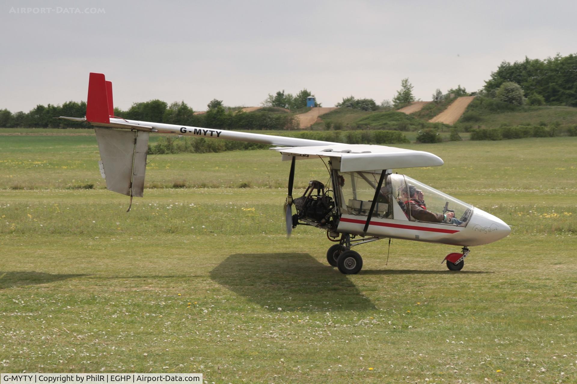 G-MYTY, 1994 CFM Streak Shadow Series M C/N PFA 206-12607, G-MYTY 1994 Streaks Shadow Series M (Modified) Popham Microlight Fly In 