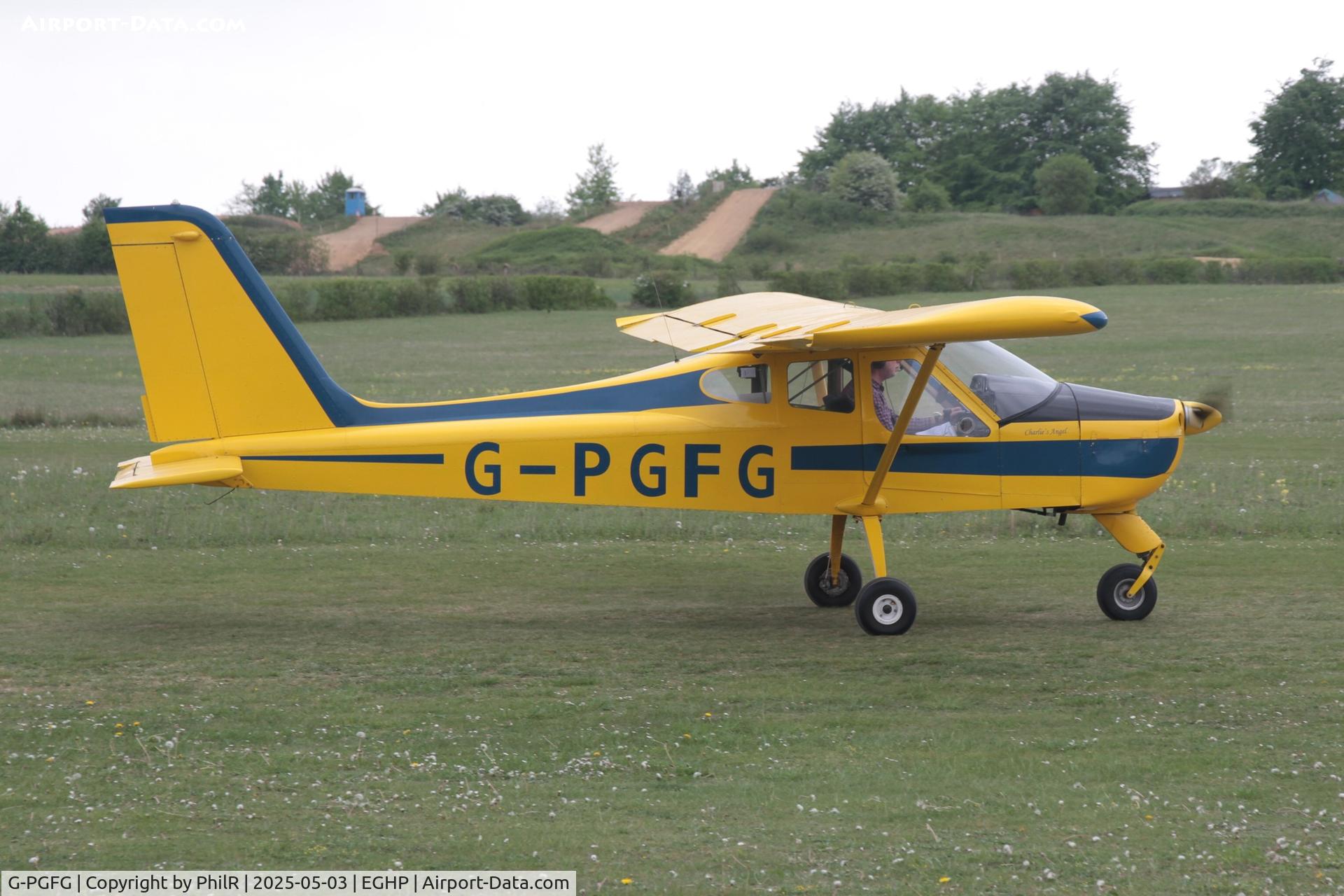 G-PGFG, 2001 Tecnam P-92EM Echo C/N PFA 318-13772, G-PGFG 2001 Tecnam P92-EM Echo (Modified) Popham Microlight Fly In 