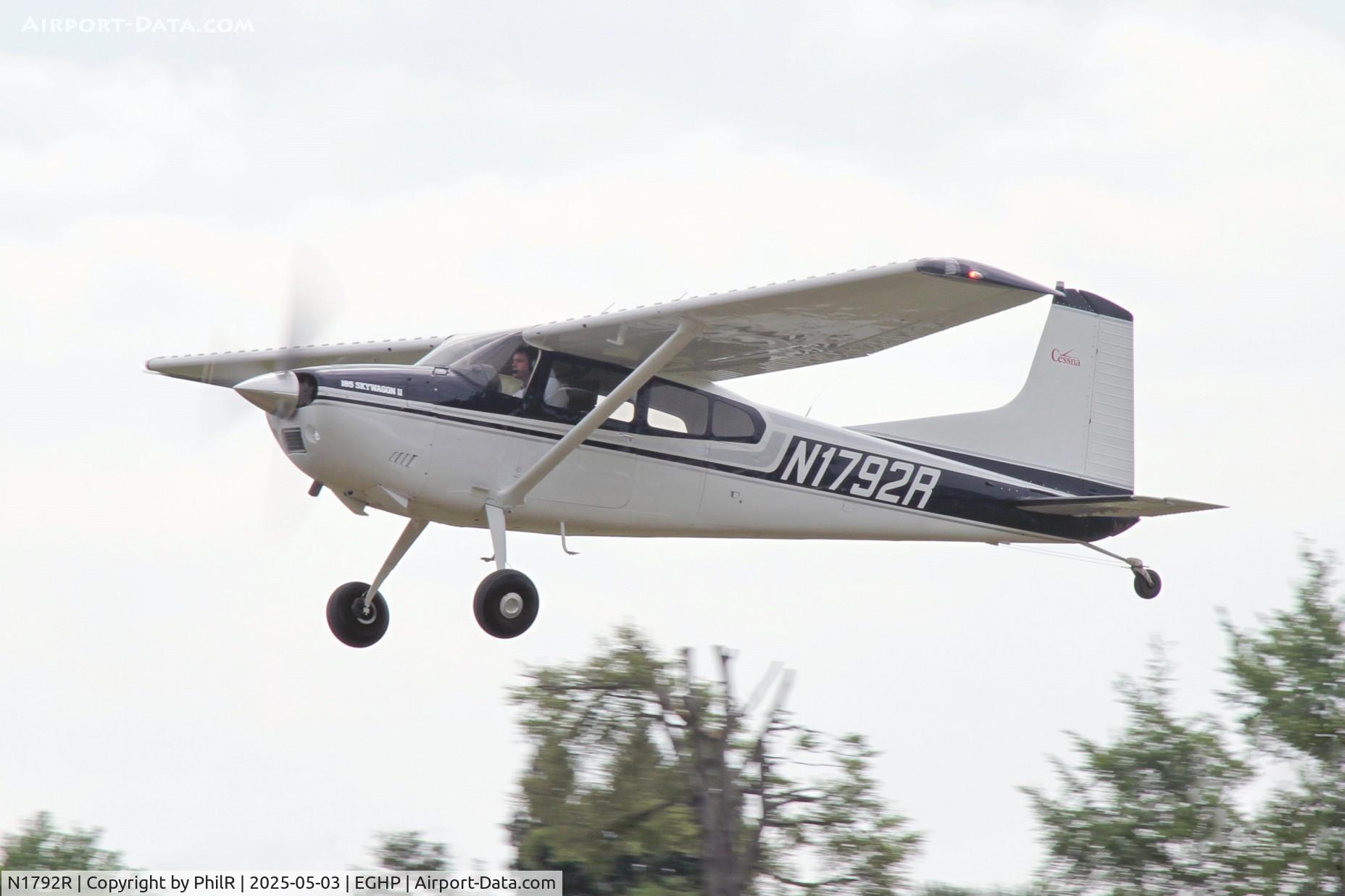 N1792R, , N1792R 1974 Cessna A185F Skywagon II Popham Microlight Fly In