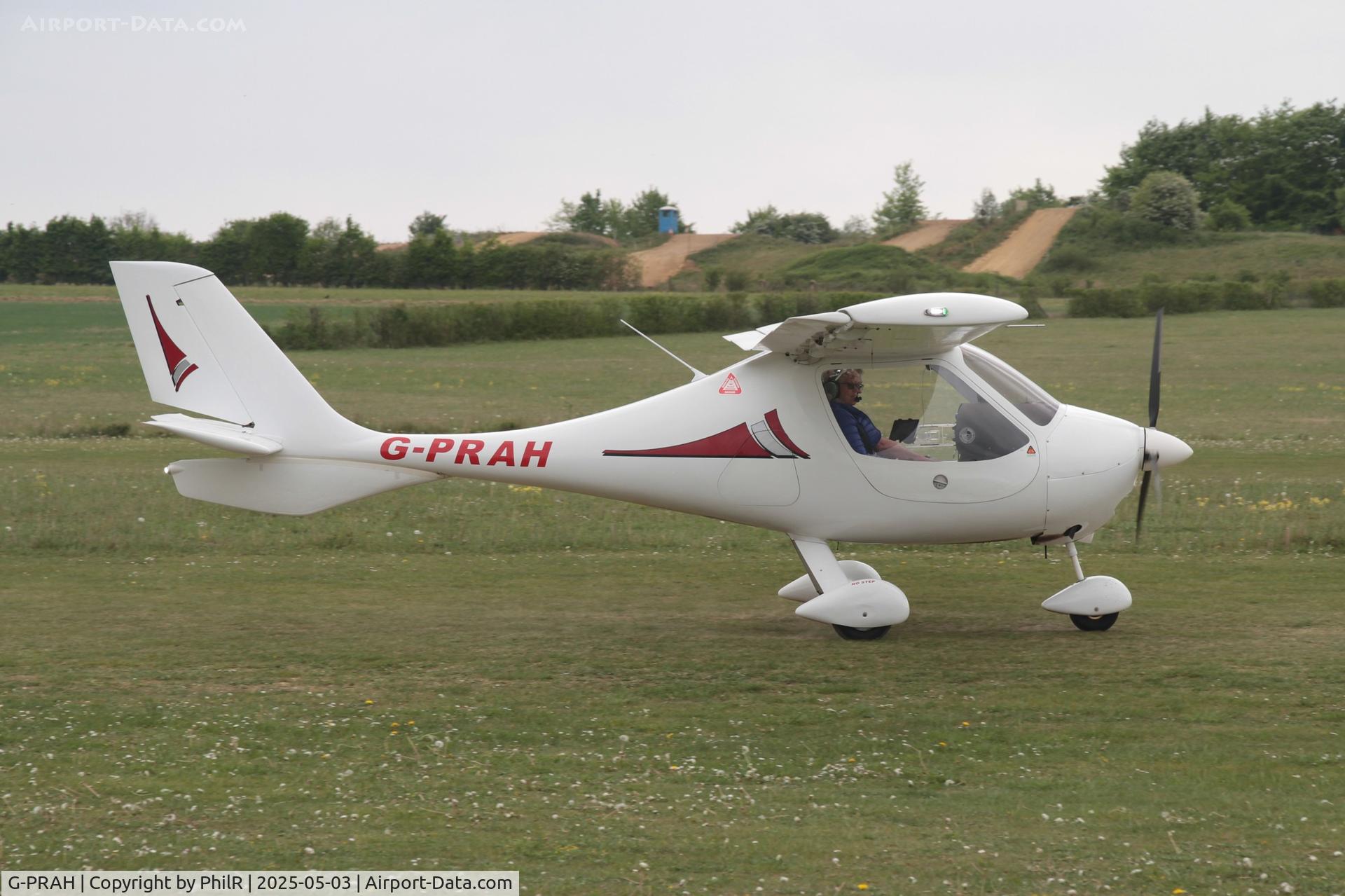G-PRAH, 2001 Flight Design CT2K C/N 01-06-01-12, G-PRAH 2001 Pegasus Aviation Flight Design CT2K Popham Microlight Fly In 
