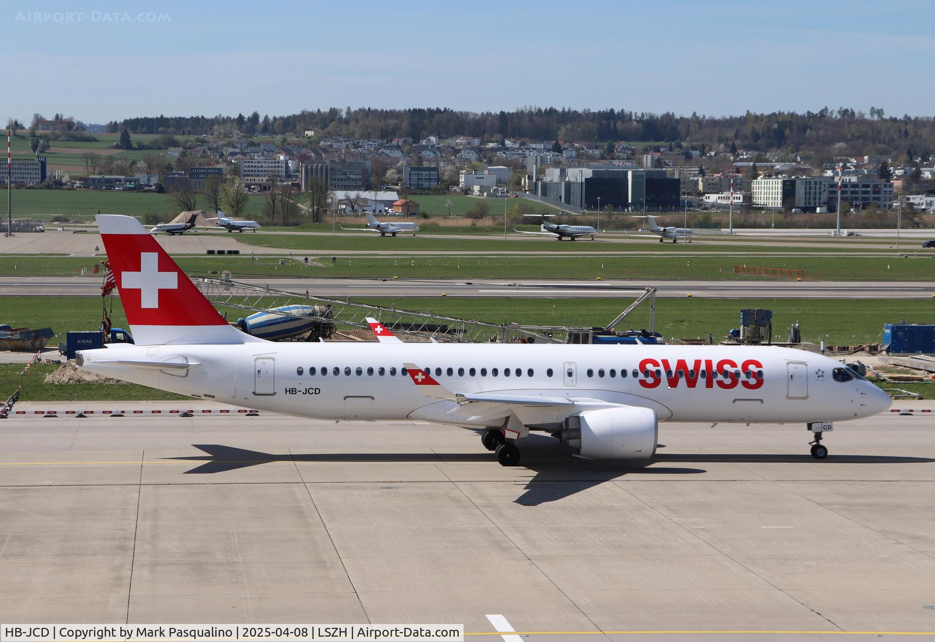 HB-JCD, 2017 Bombardier CSeries CS300 (BD-500-1A11) C/N 55013, Airbus A220-371