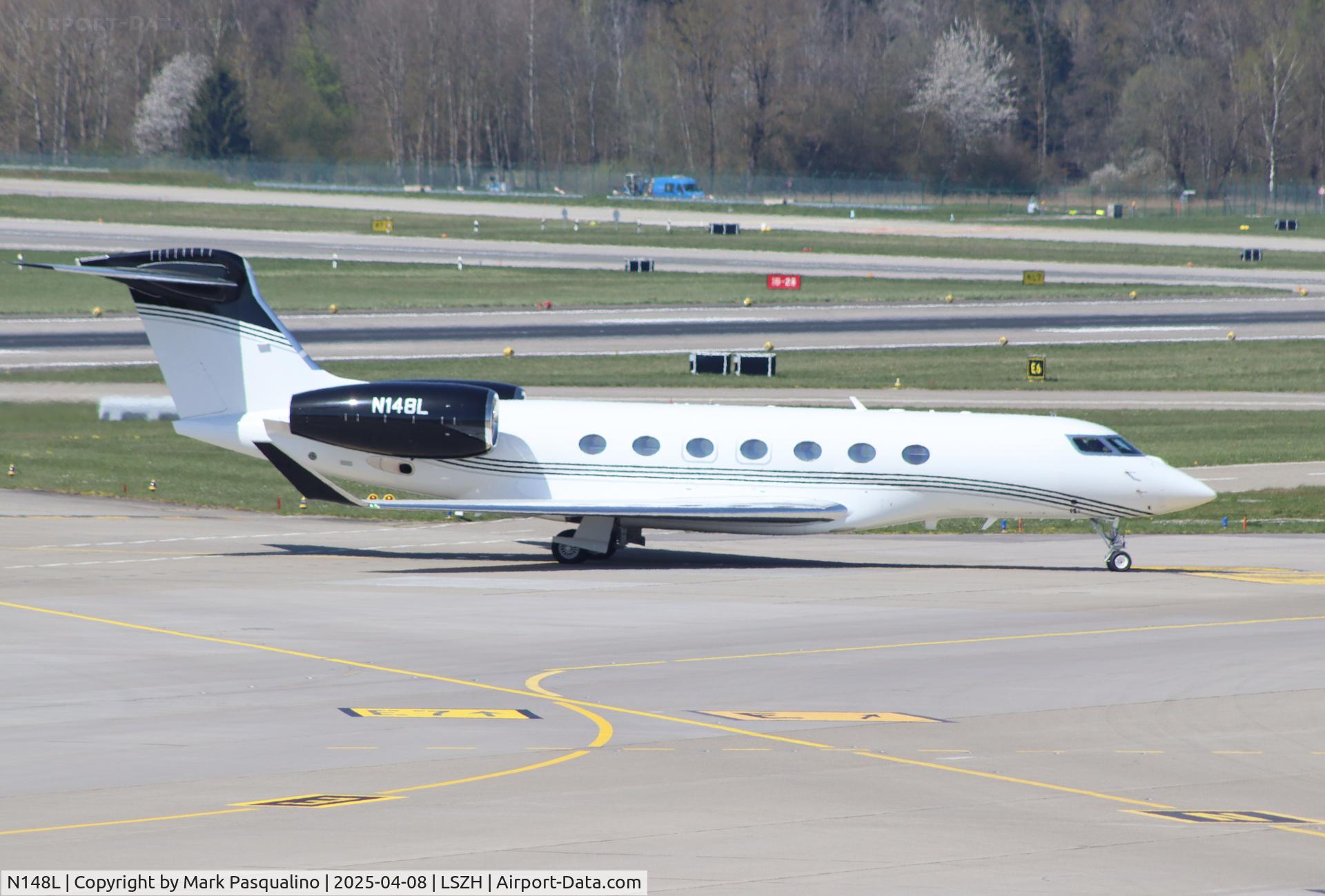 N148L, 2015 Bombardier BD 700-1A10 Global 6000 C/N 9741, Bombardier Global 6000