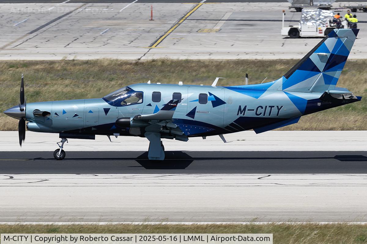 M-CITY, Daher TBM-960 C/N 1555, Runway 31
