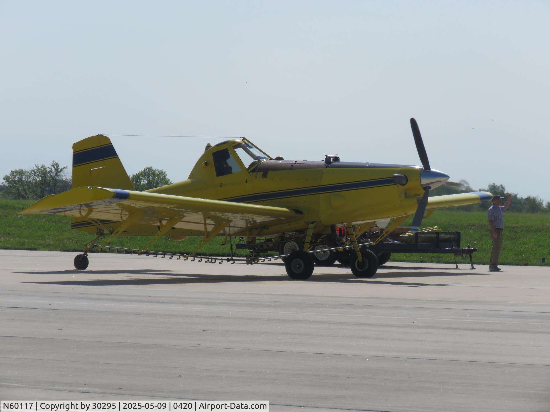 N60117, 1994 Air Tractor Inc AT-401B C/N 401B-0956, Starting