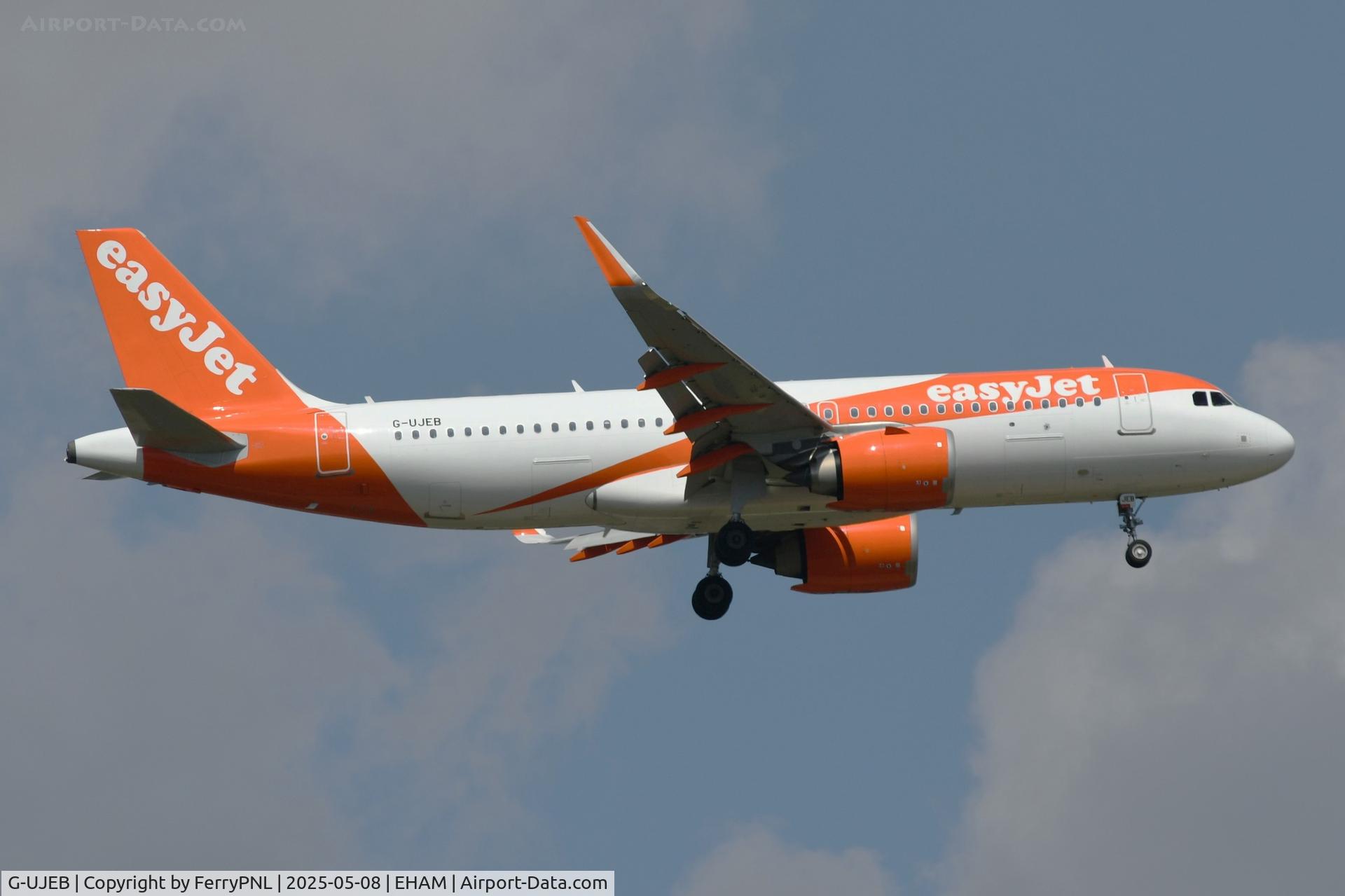 G-UJEB, 2022 Airbus A320-251neo C/N 11242, Easyjet A320N on short final