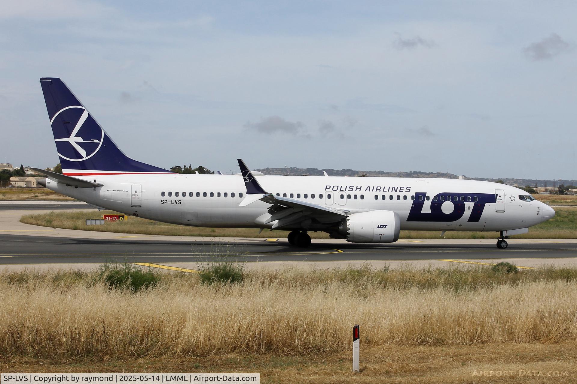 SP-LVS, Boeing 737-8 MAX C/N 61864, LOT Polish Airlines Boeing 737-8 MAX reg SP-LVS entering Park No9 in Malta after landing on RW13 arriving from Warsaw.