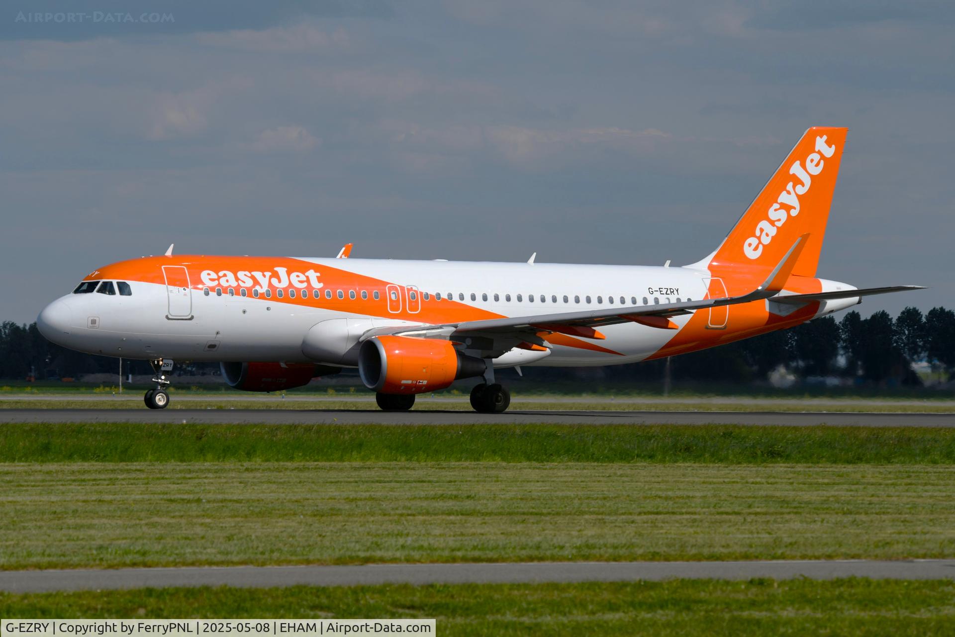 G-EZRY, 2018 Airbus A320-214 C/N 8344, Departure of EasyJet A320