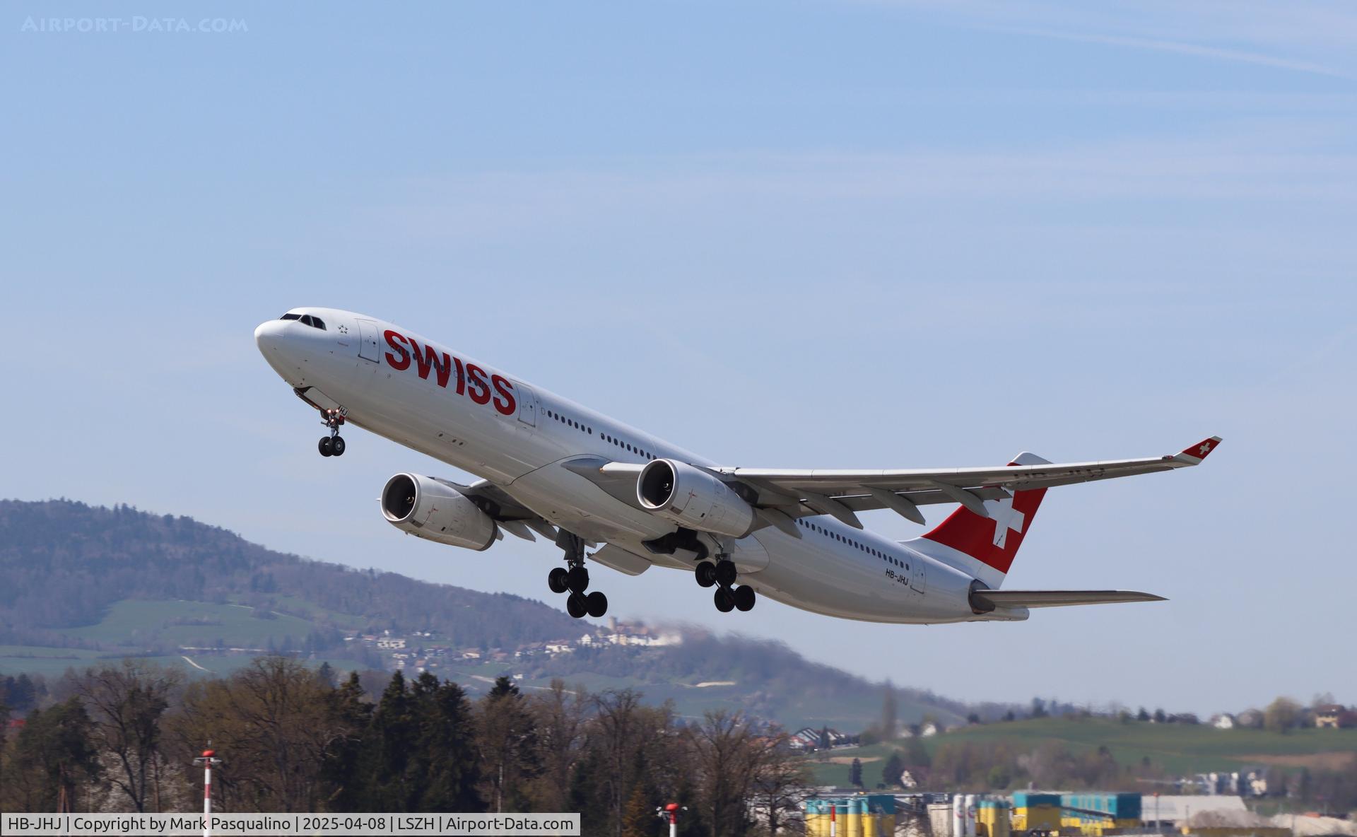 HB-JHJ, 2010 Airbus A330-343X C/N 1188, Airbus A330-343X