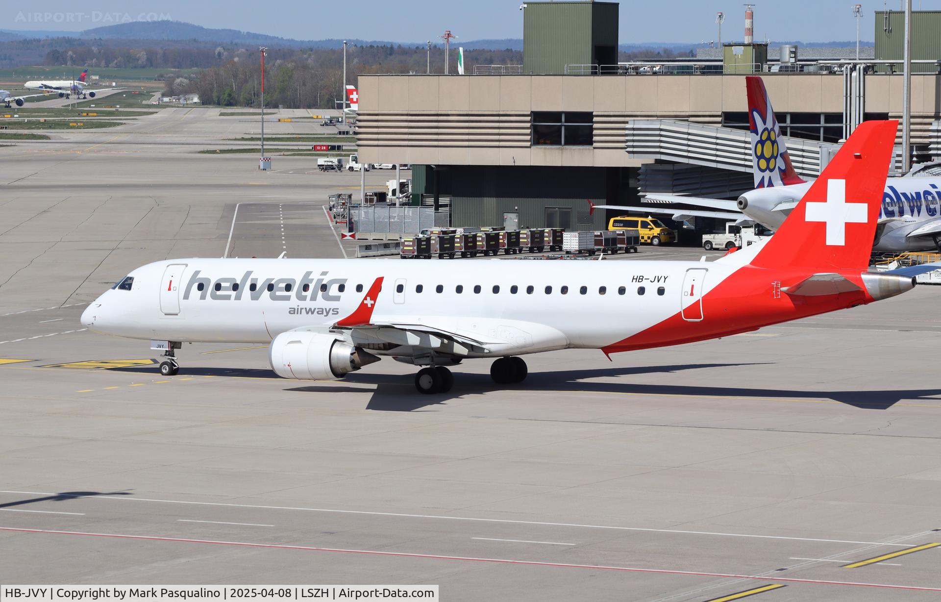 HB-JVY, 2013 Embraer 190STD (ERJ-190-100STD) C/N 19000603, ERJ-190-100STD
