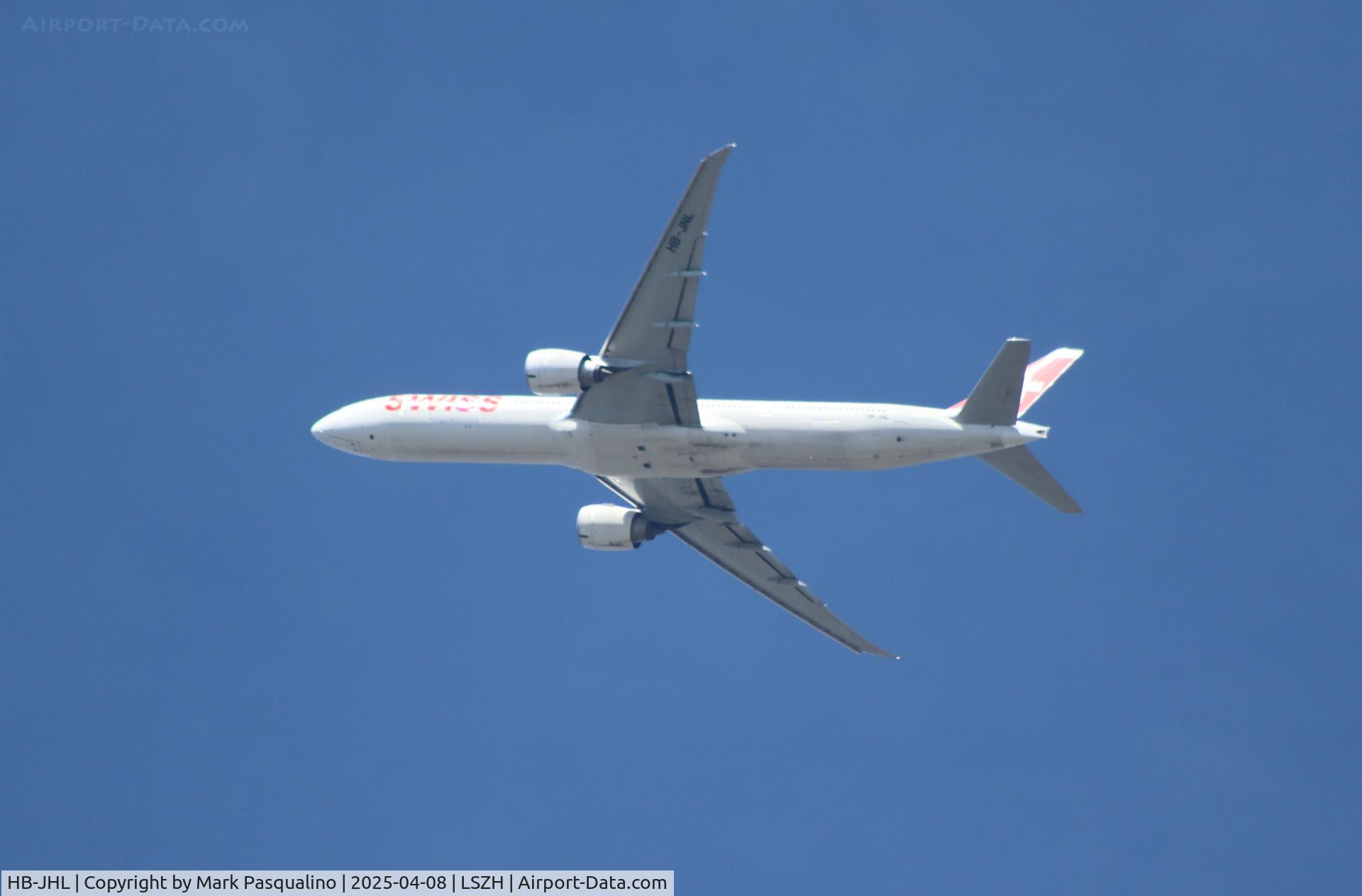 HB-JHL, 2011 Airbus A330-343X C/N 1290, Airbus A330-343X