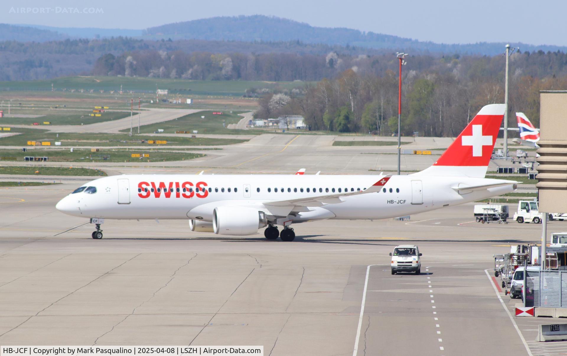 HB-JCF, 2017 Bombardier CSeries CS300 (BD-500-1A11) C/N 55015, Airbus A220-371