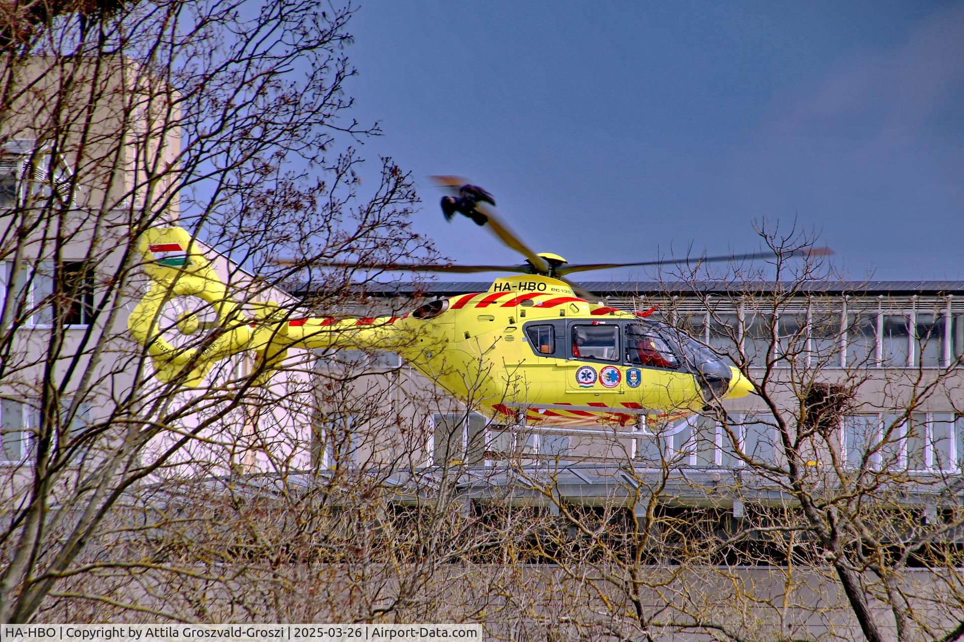 HA-HBO, 2009 Eurocopter EC-135P-2+ C/N 0736, Veszprém Hospital Helicopter Landing Dock