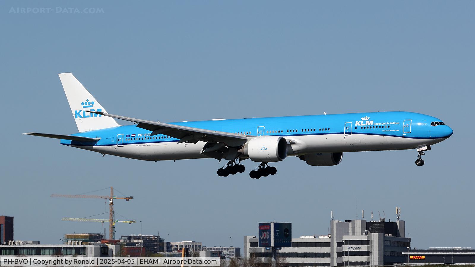 PH-BVO, 2015 Boeing 777-306/ER C/N 35946, at eham
