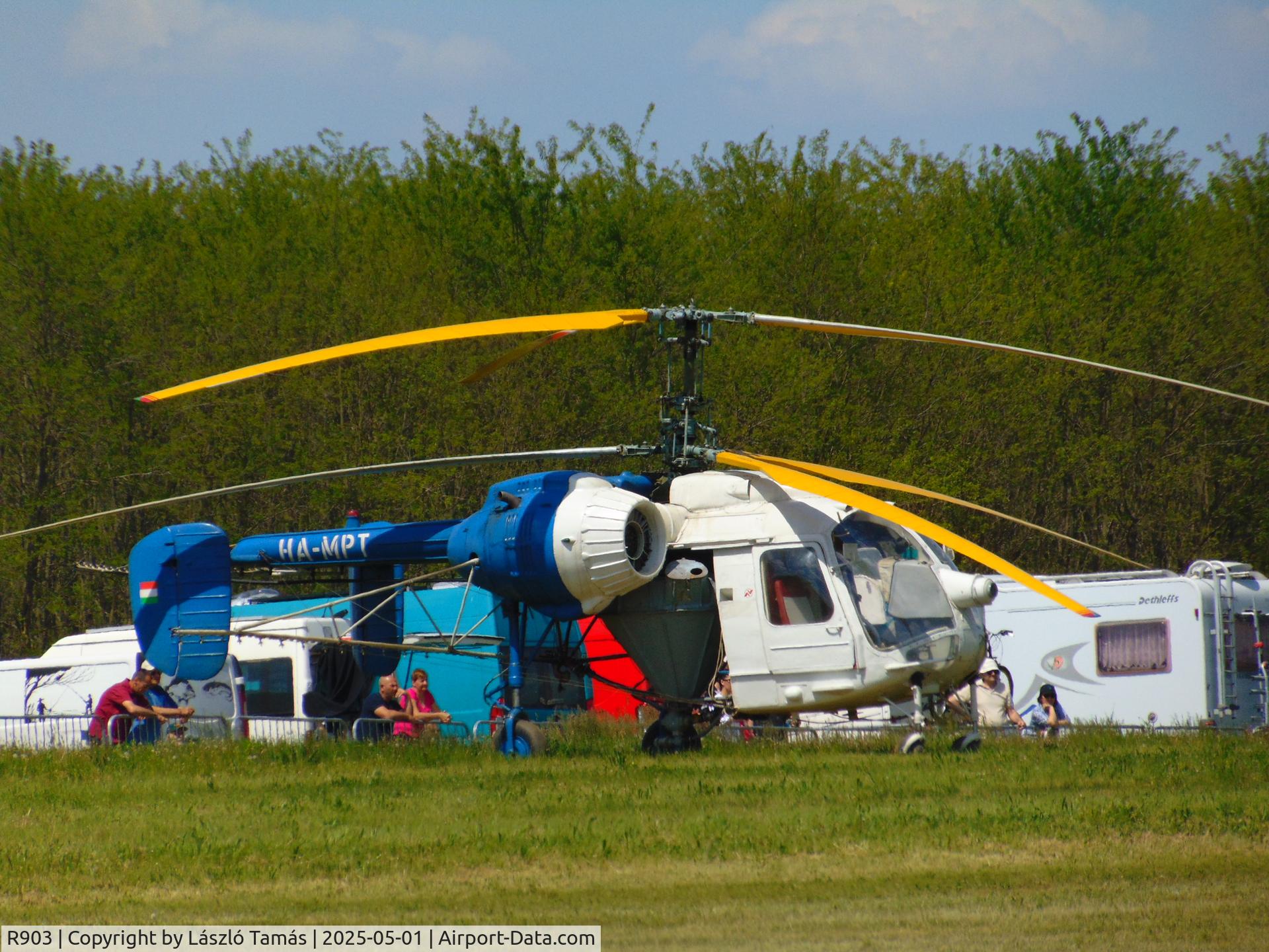 R903, 2001 MD Helicopters MD-900 Explorer C/N 900-00097, Before display... (Kadarkút, Hungary)