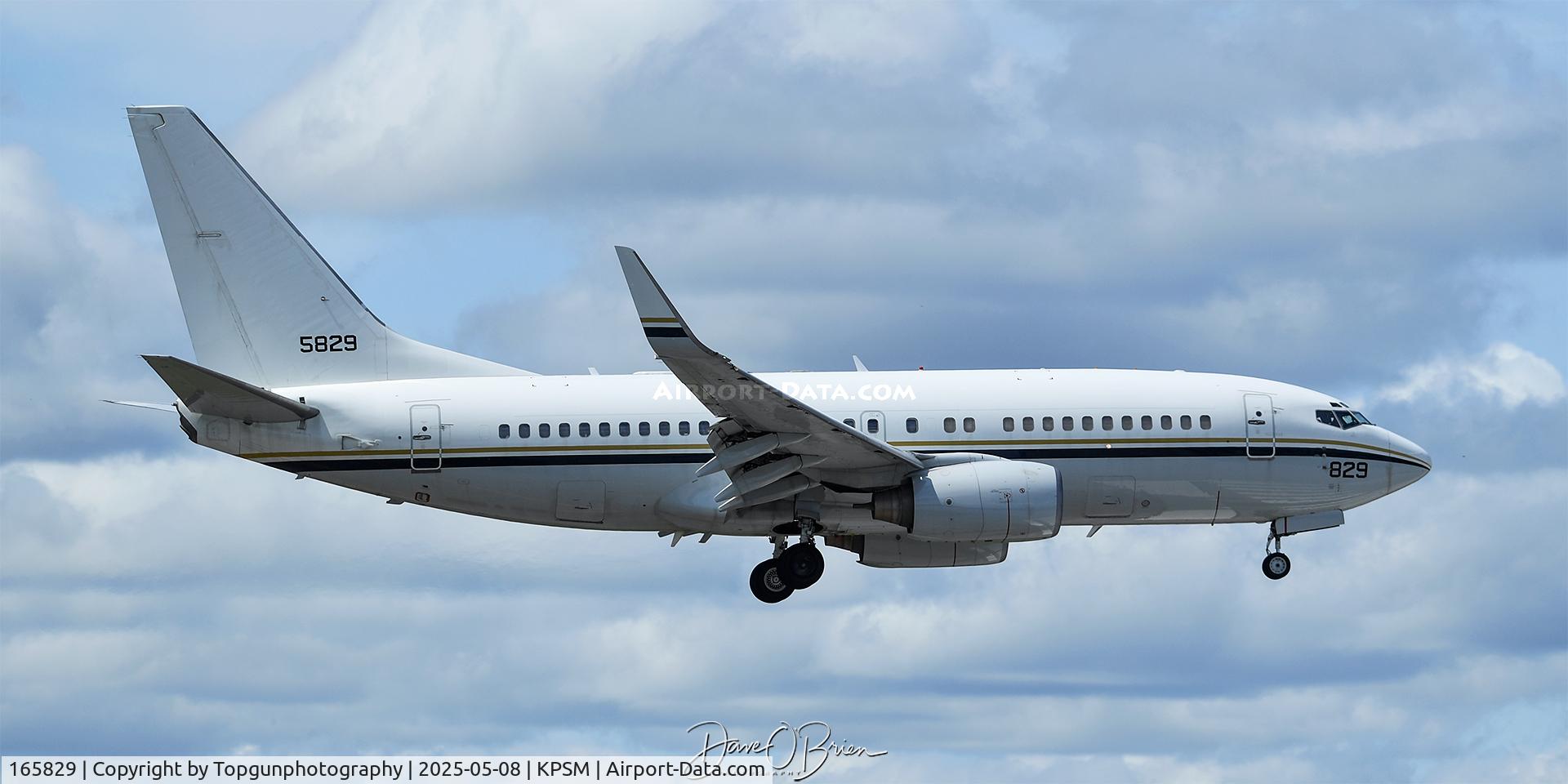 165829, 2000 Boeing C-40A Clipper C/N 29979, CONVOY4150