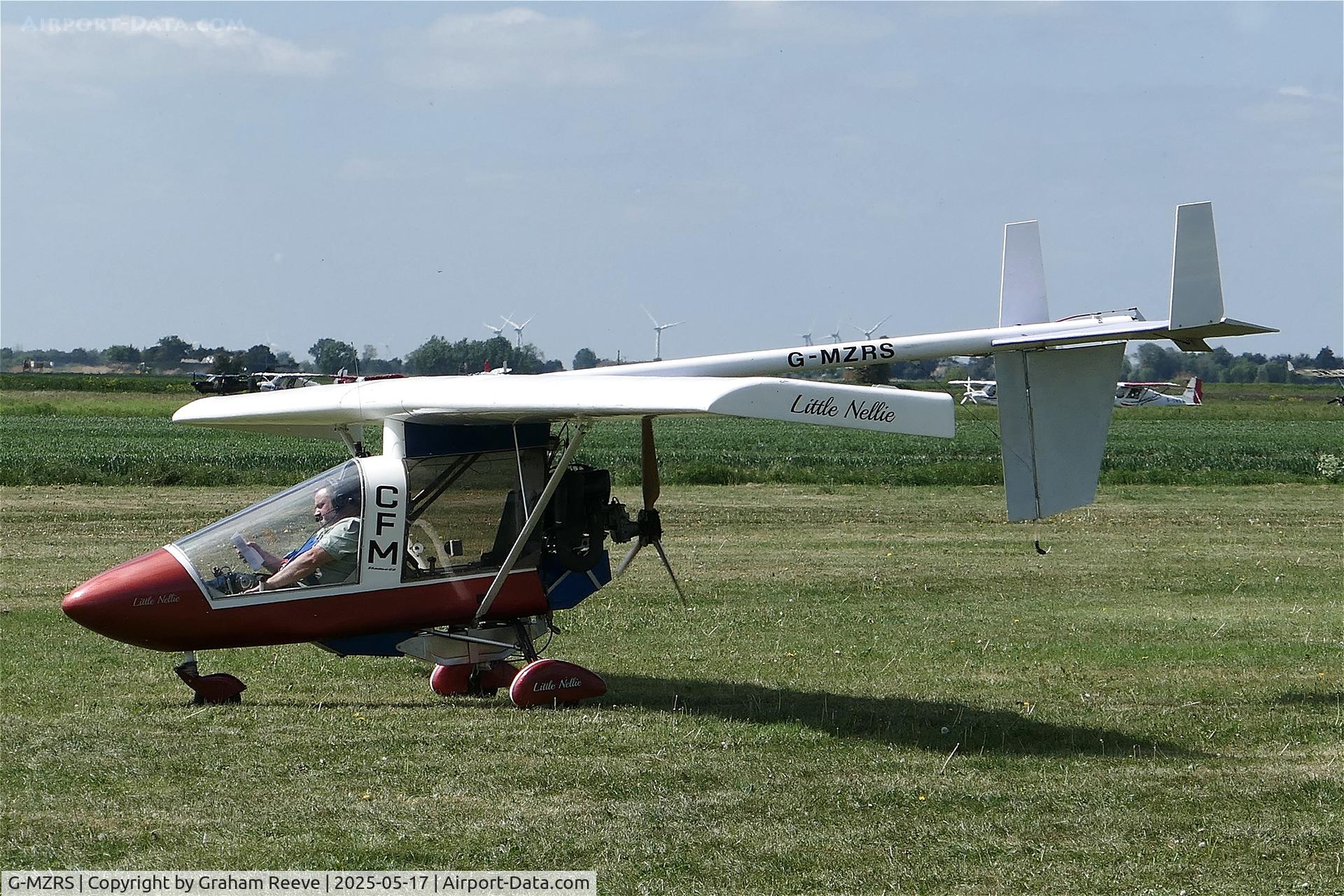 G-MZRS, 1990 CFM Shadow Series CD C/N 141, Departing from Sutton Meadows.