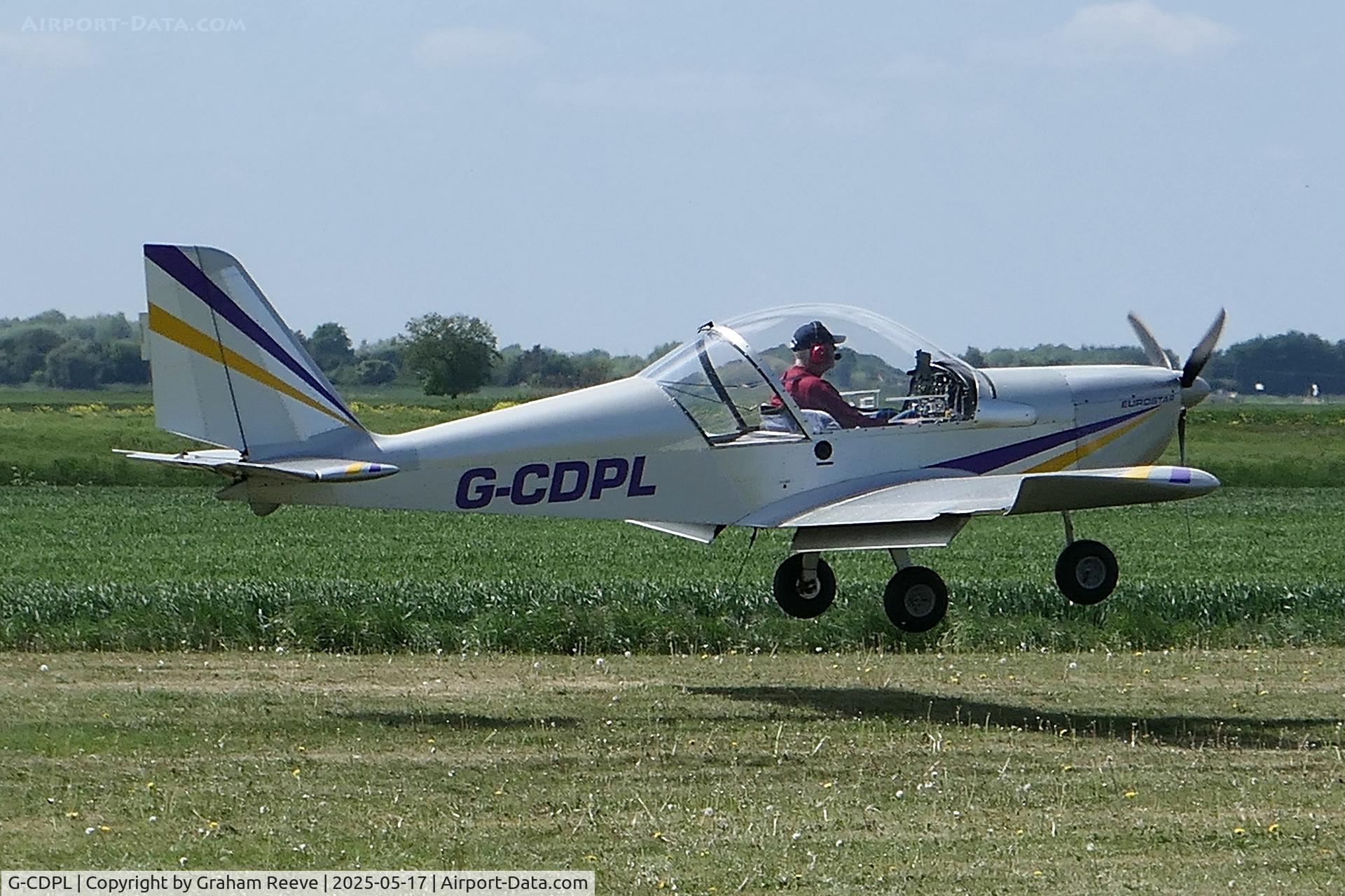 G-CDPL, 2005 Cosmik EV-97 TeamEurostar UK C/N 2207, Landing at Sutton Meadows.