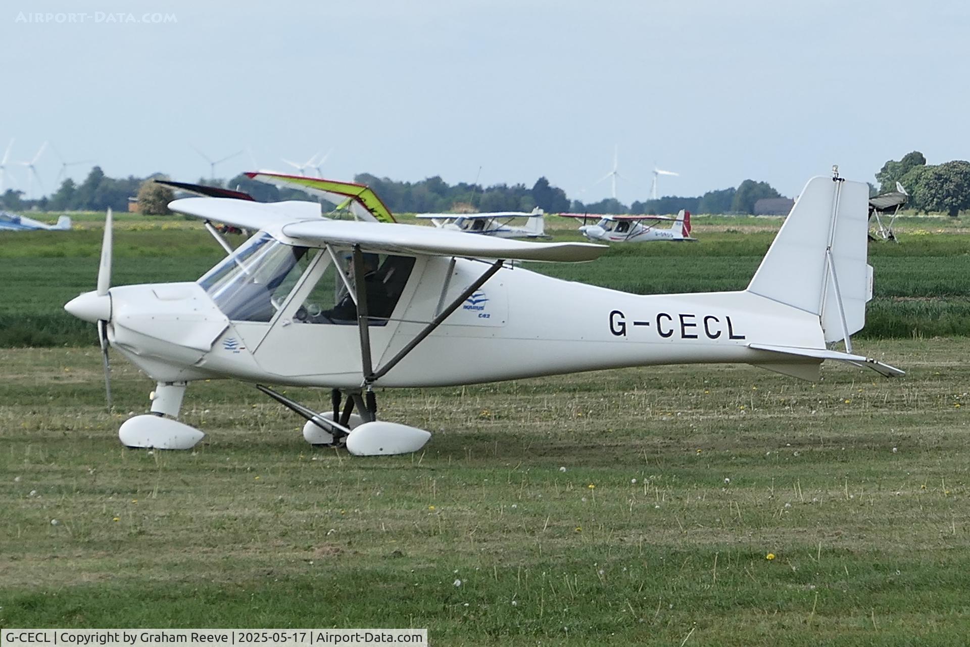 G-CECL, 2006 Comco Ikarus C42 FB80 C/N 0607-6834, Departing from Sutton Meadows.