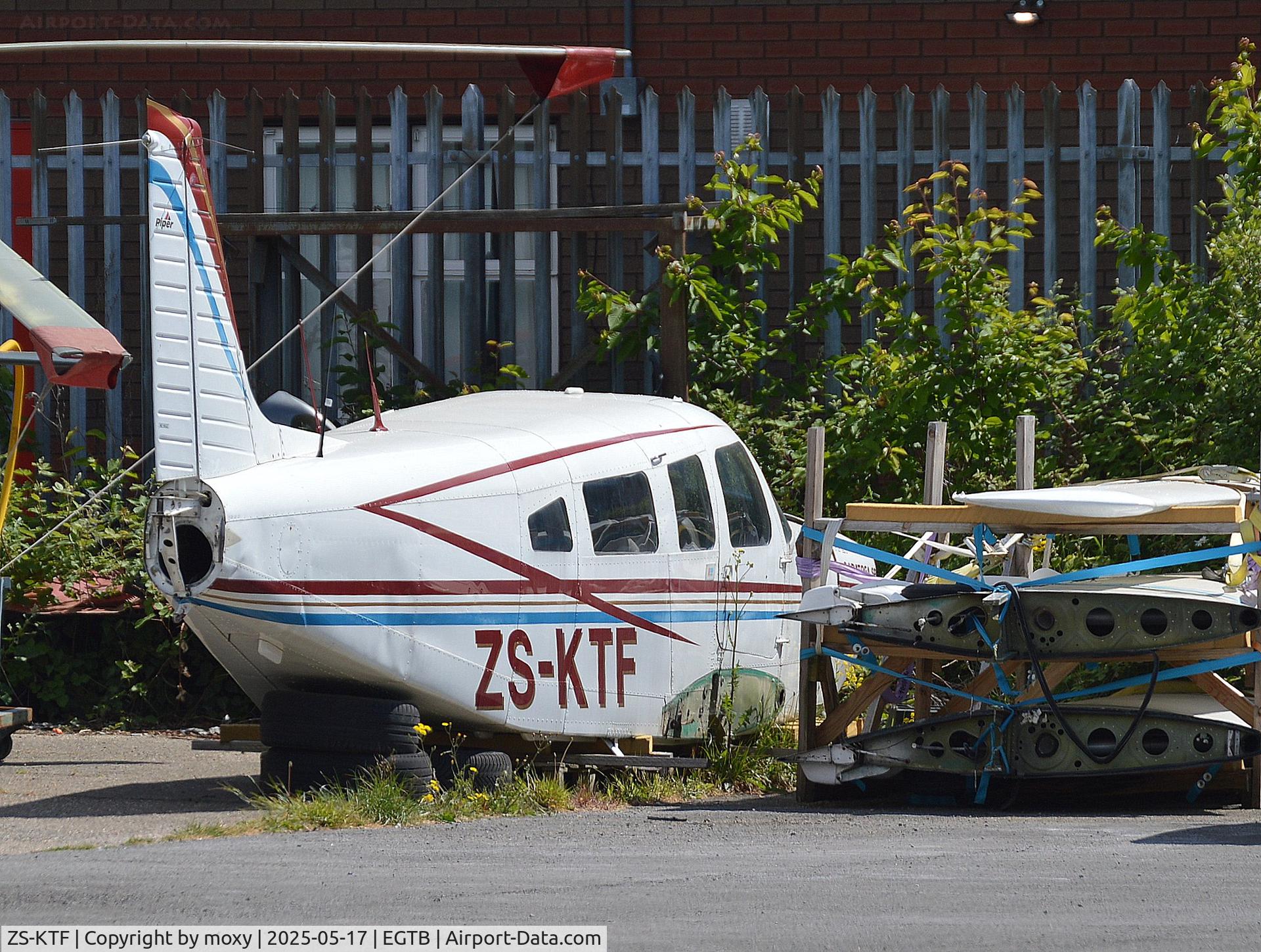 ZS-KTF, Piper PA-32R Saratoga IIHP C/N 32R-8013136, Piper PA-32R Saratoga IIHP dismantled at Wycombe Air Park.