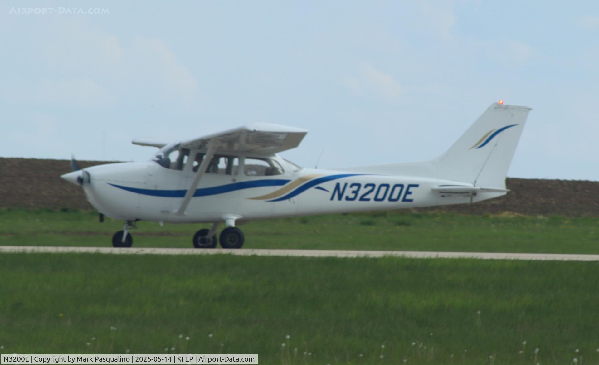 N3200E, 1978 Cessna 172N C/N 17271466, Cessna 172N