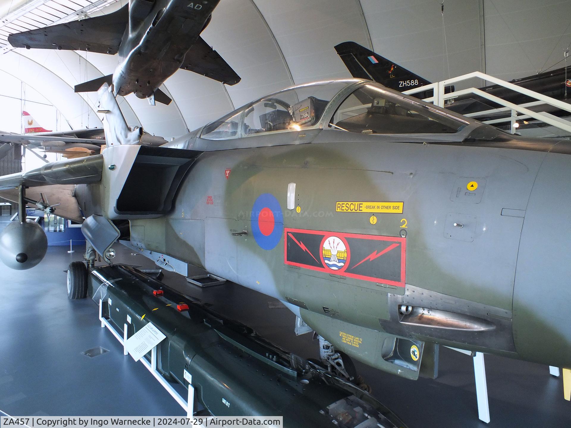 ZA457, 1983 Panavia Tornado GR.1 C/N 259/BS087/3123, Panavia Tornado GR1 at the RAF Museum Hendon