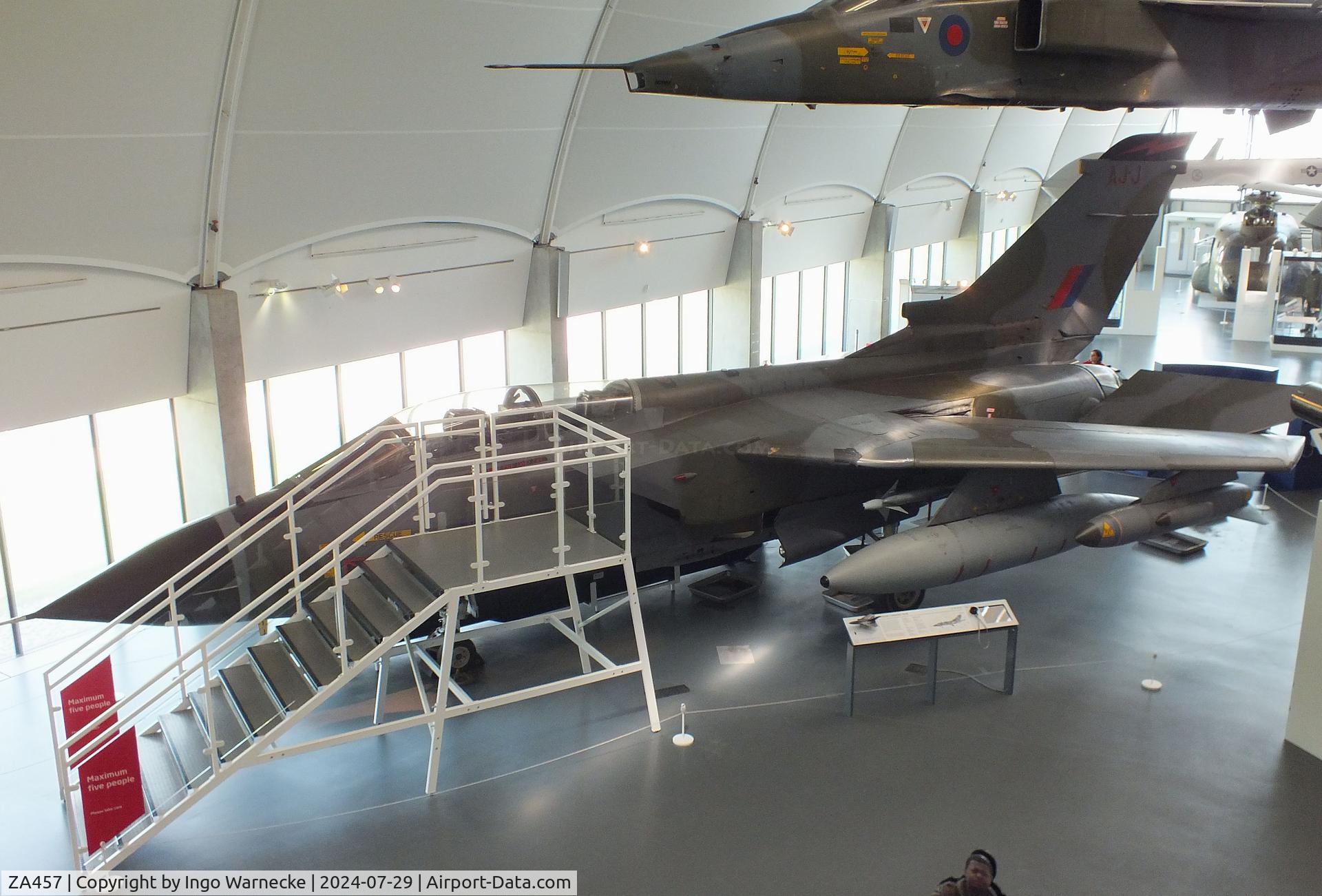 ZA457, 1983 Panavia Tornado GR.1 C/N 259/BS087/3123, Panavia Tornado GR1 at the RAF Museum Hendon