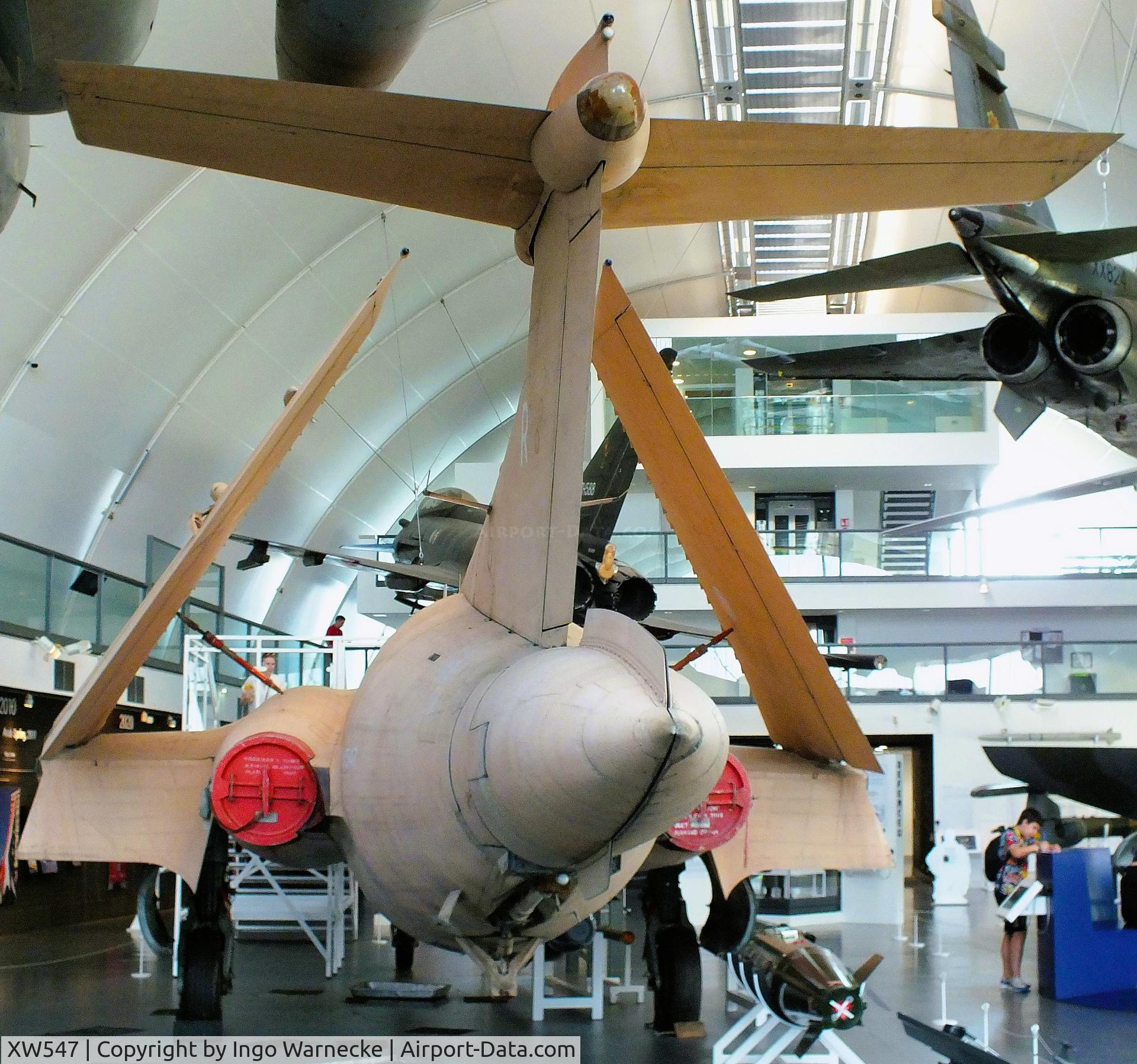 XW547, 1972 Hawker Siddeley Buccaneer S.2B C/N B3-08-71, Blackburn (Hawker Siddeley) Buccaneer S2B at the RAF Museum Hendon