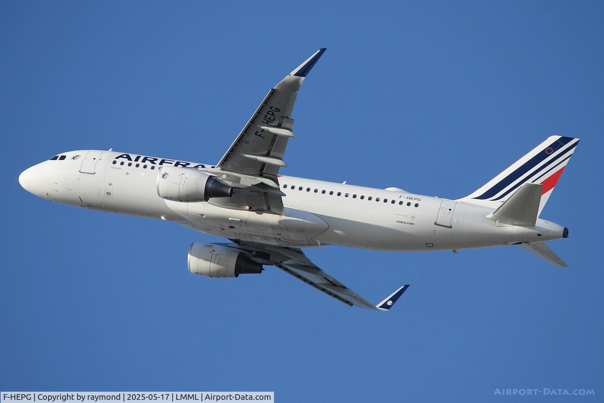 F-HEPG, 2013 Airbus A320-214 C/N 5802, Air France Airbus A320-214 reg F-HEPG departing from Malta.