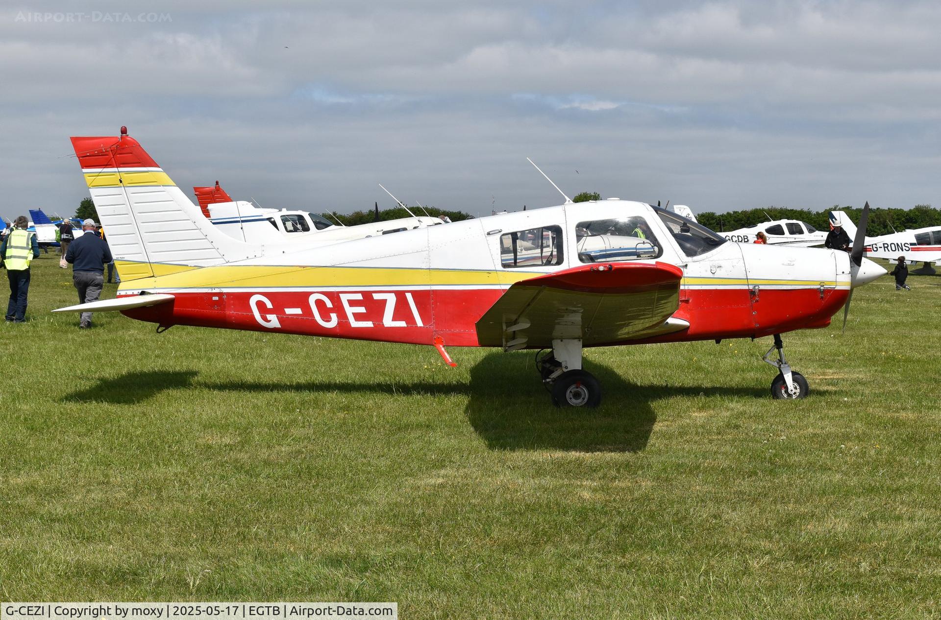 G-CEZI, 1989 Piper PA-28-161 Cadet C/N 2841228, Piper PA-28-161 Cadet at Wycombe Air Park.
