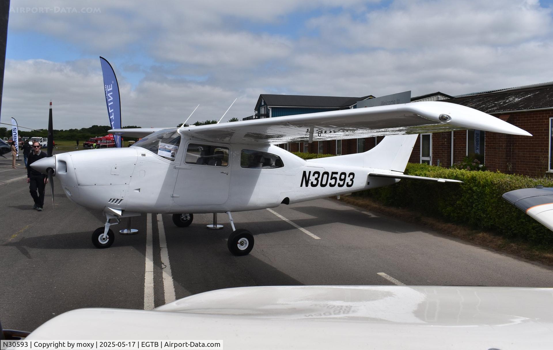 N30593, 1973 Cessna 210L Centurion C/N 21059938, Cessna 210L Centurion at Wycombe Air Park.