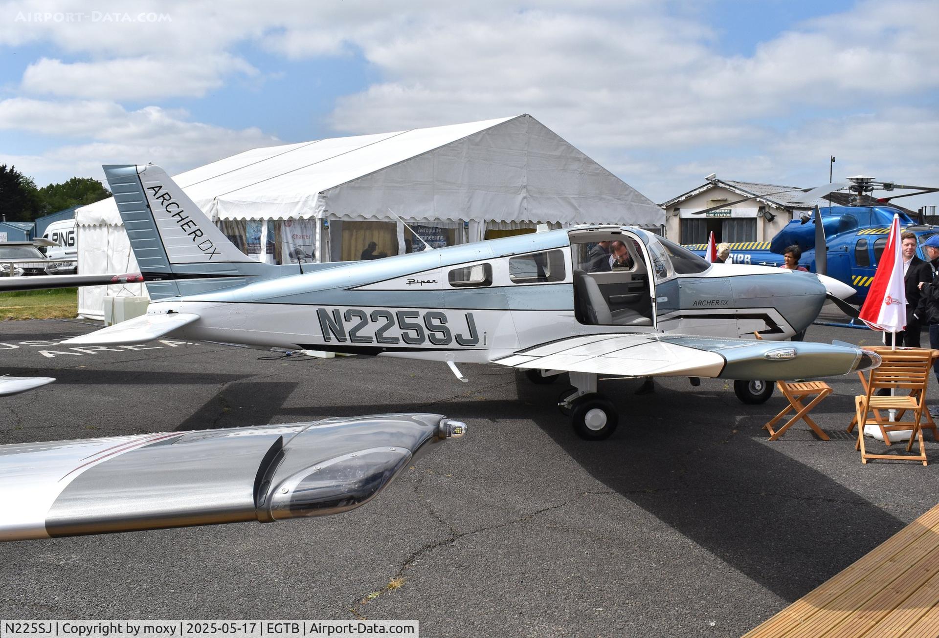 N225SJ, 2025 Piper PA-28-181 C/N 2881845, Piper PA-28-181 Archer TX at Wycombe Air Park.