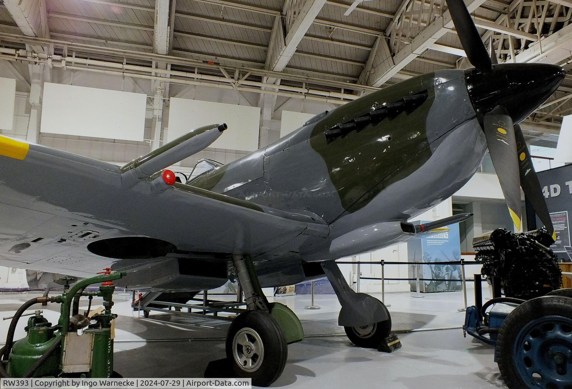 RW393, 1945 Supermarine 361 Spitfire LF.XVIe C/N CBAF.IX.4651, Supermarine Spitfire LF XVIe at the RAF Museum Hendon