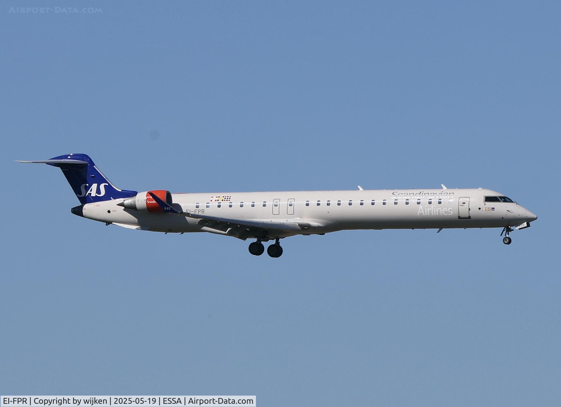 EI-FPR, 2017 Bombardier CRJ-900LR (CL-600-2D24) C/N 15436, Rwy 01L