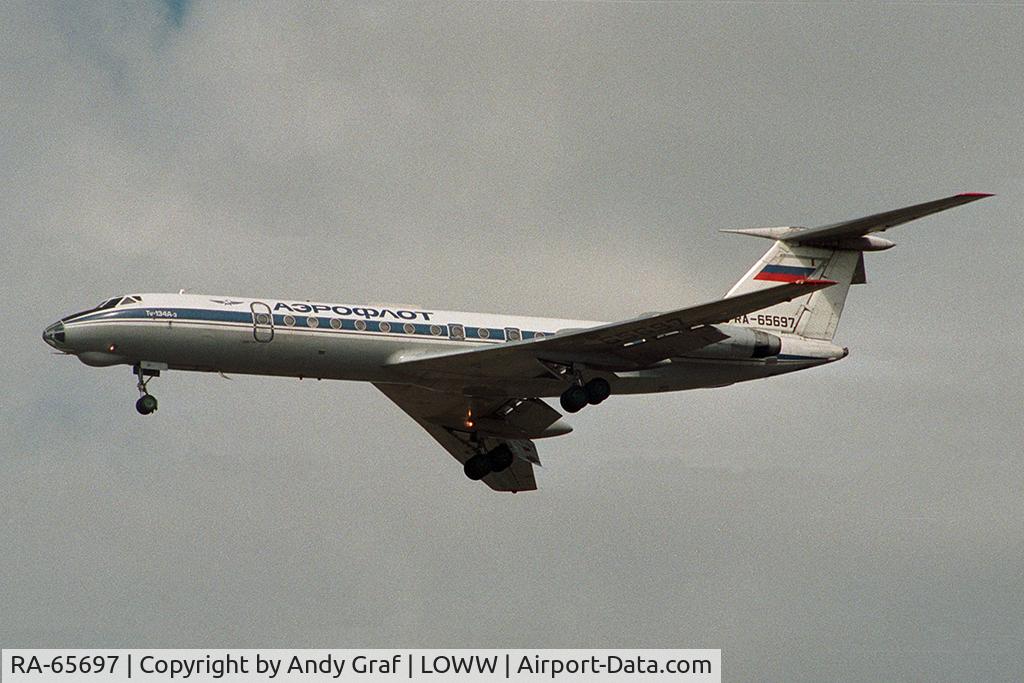 RA-65697, 1980 Tupolev Tu-134A-3 C/N 63307, Aeroflot Tu134A3