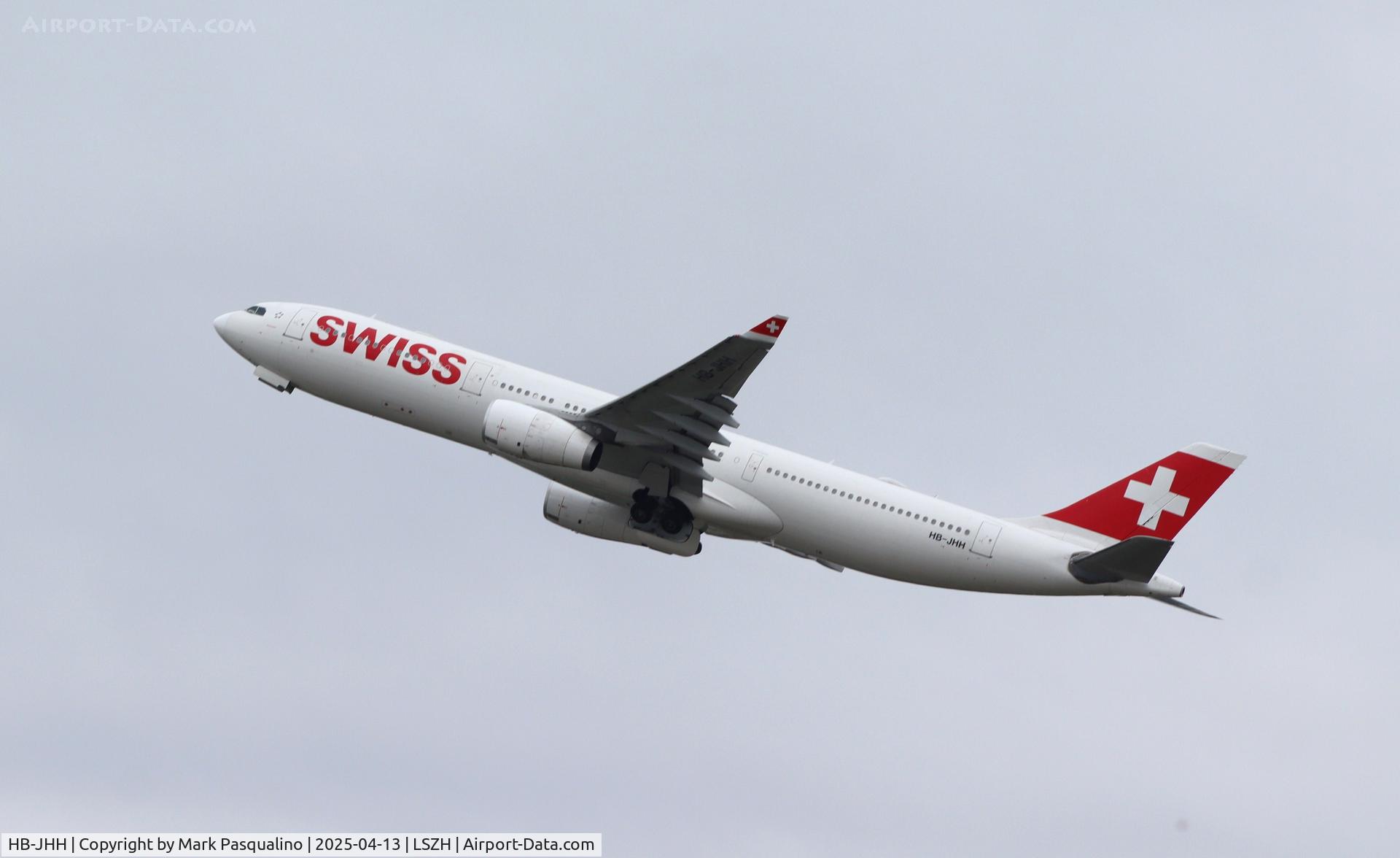 HB-JHH, 2010 Airbus A330-343X C/N 1145, Airbus A330-343X