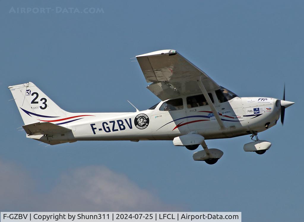 F-GZBV, 2008 Cessna Aircraft Company C.172R C/N 172-81540, Taking off... Used during Young Pilot Tour 2024...