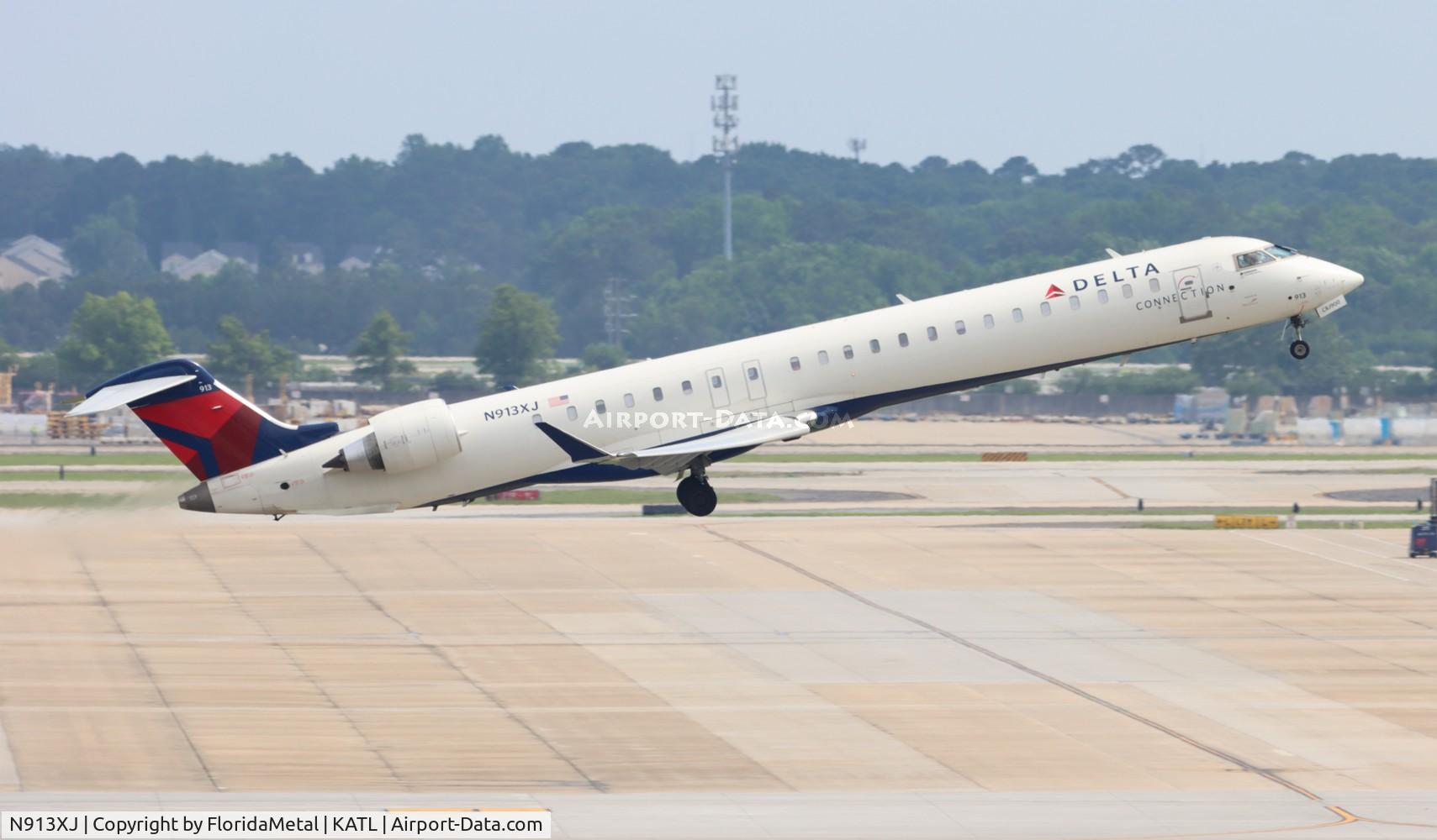 N913XJ, 2007 Bombardier CRJ-900ER (CL-600-2D24) C/N 15148, SKW/DAL CR9 zx atl-lft