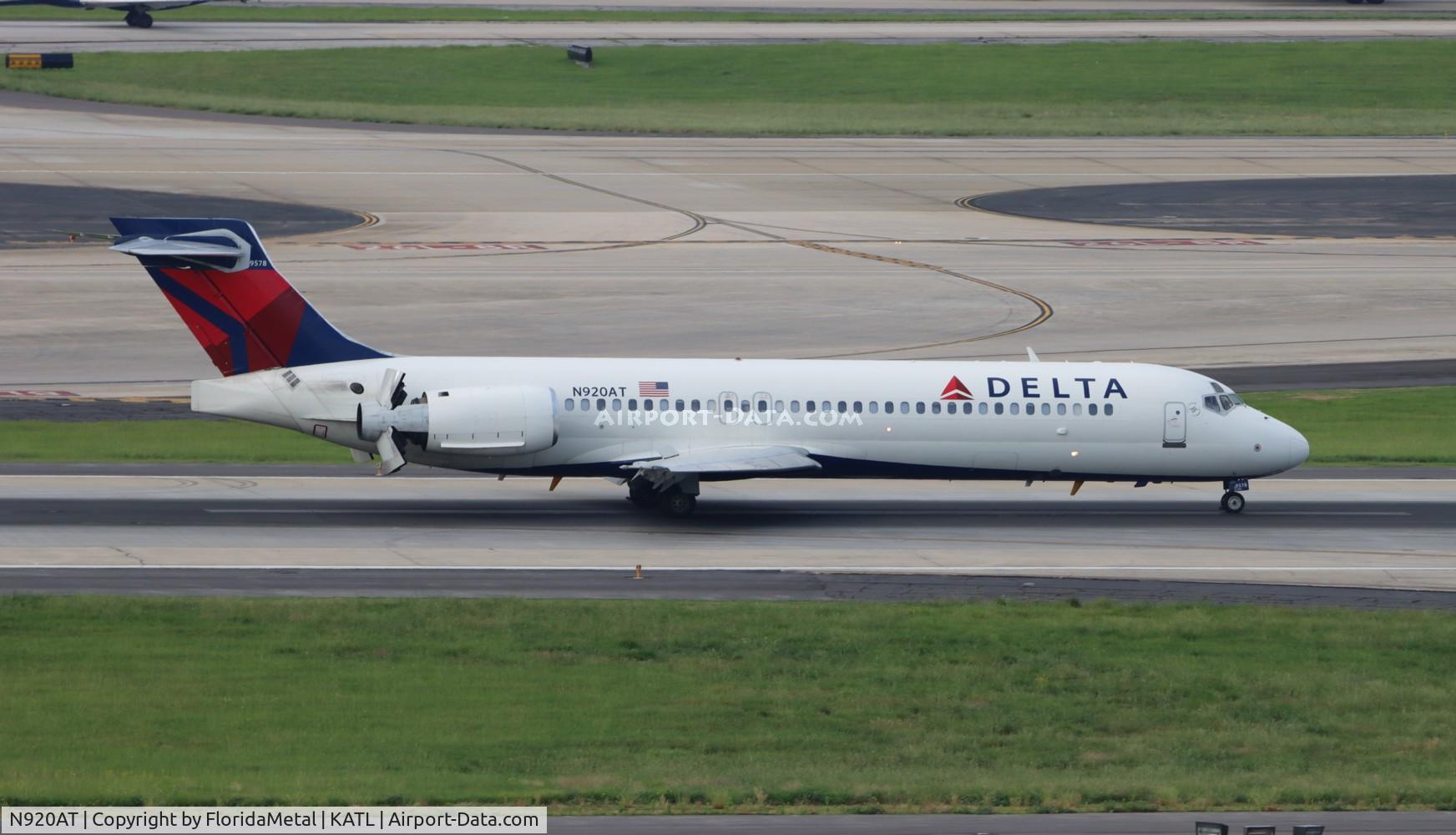 N920AT, 2000 Boeing 717-200 C/N 55083, DAL 712 zx atw-atl