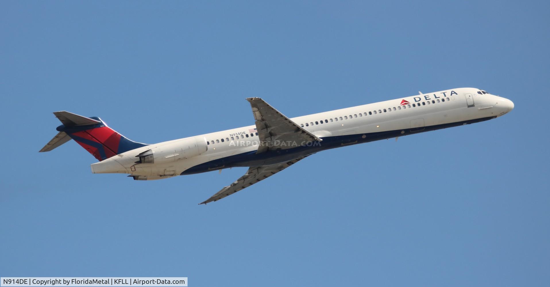 N914DE, 1993 McDonnell Douglas MD-88 C/N 49957, DAL MD-88 zx