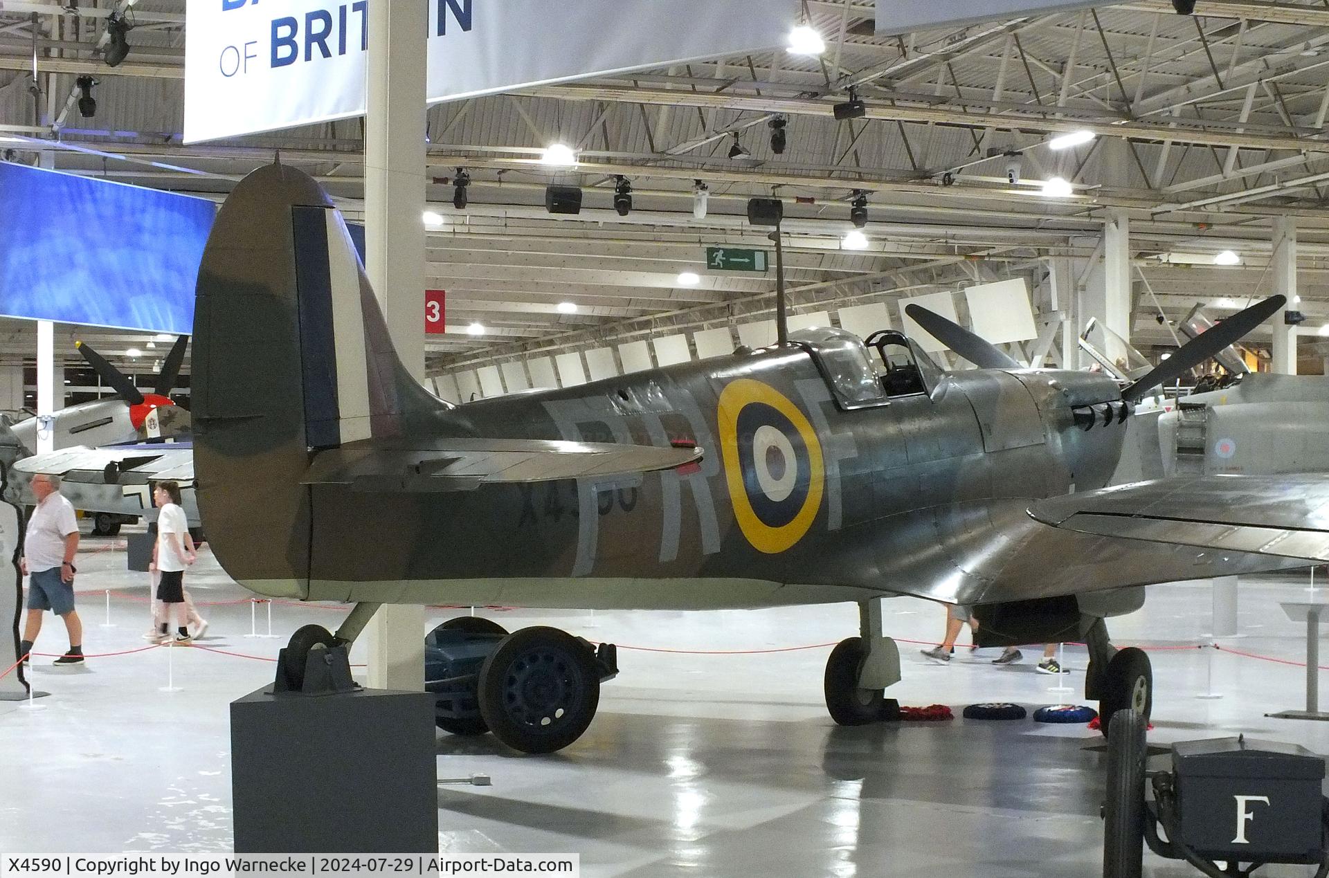 X4590, Supermarine 300 Spitfire Mk1A C/N 6S/81254, Supermarine Spitfire Ia at the RAF Museum Hendon