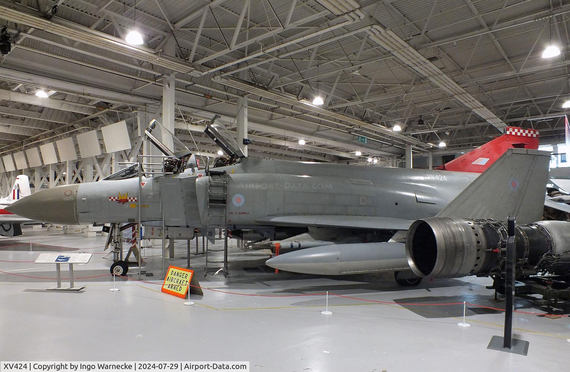 XV424, 1969 McDonnell Douglas Phantom FGR2 C/N 3084, McDonnell Douglas F-4 Phantom FGR2 at the RAF Museum Hendon